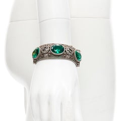 new GUCCI Alessandro Michele GG logo green crystal antique silver bangle