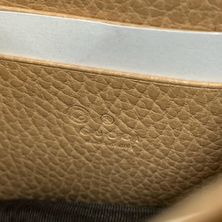NEW Gucci Beige Interlocking G Clutch Wallet On Chain Crossbody