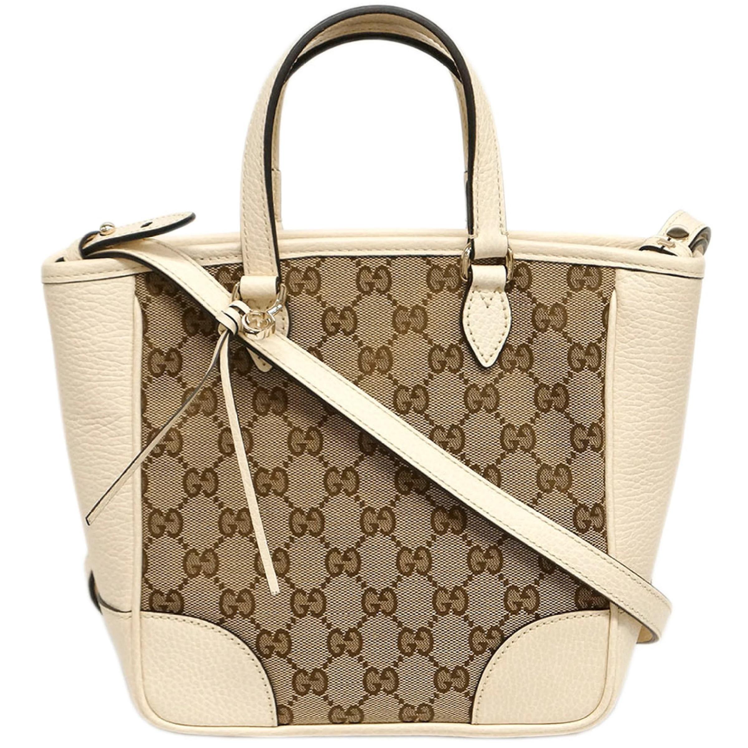 Neu Gucci Beige Weiß Klein Bree GG Guccissima Crossbody Tote Umhängetasche

Garantierte Echtheit

DETAILS
Marke: Gucci
Zustand: Brandneu
Geschlecht: Frauen
Kategorie: Tragetasche
Farbe: Beige/Weiß
Material: Segeltuch und Leder
Gucci GG guccissima
