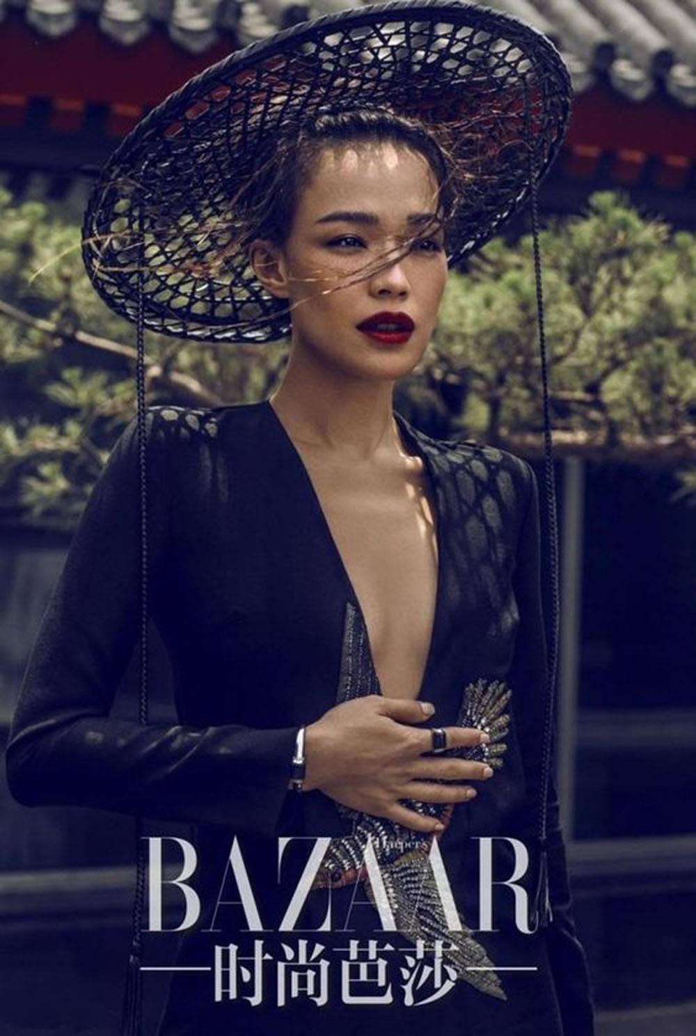 Women's New Gucci Bird Embellished Crystals Black Silk Satin Dress Gown It.40