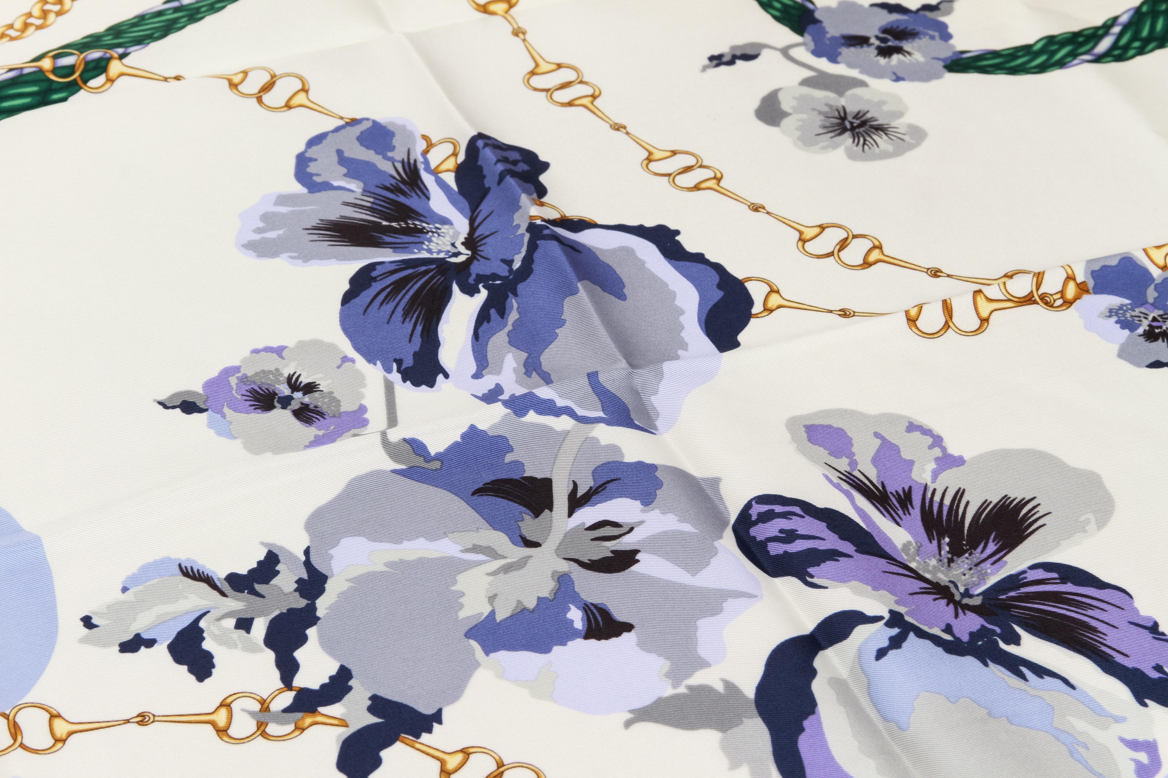 gucci scarf blue flowers