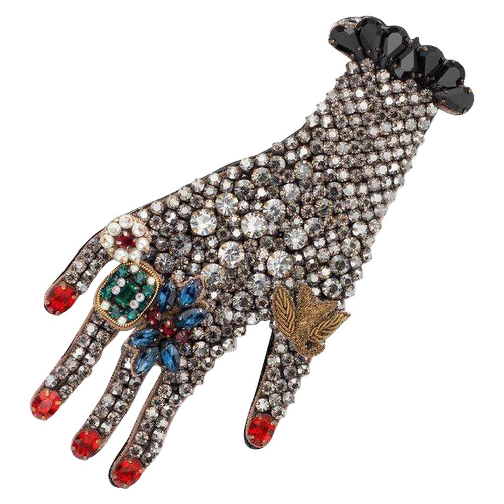 New GUCCI black hand crystal  embellished brooch For Sale