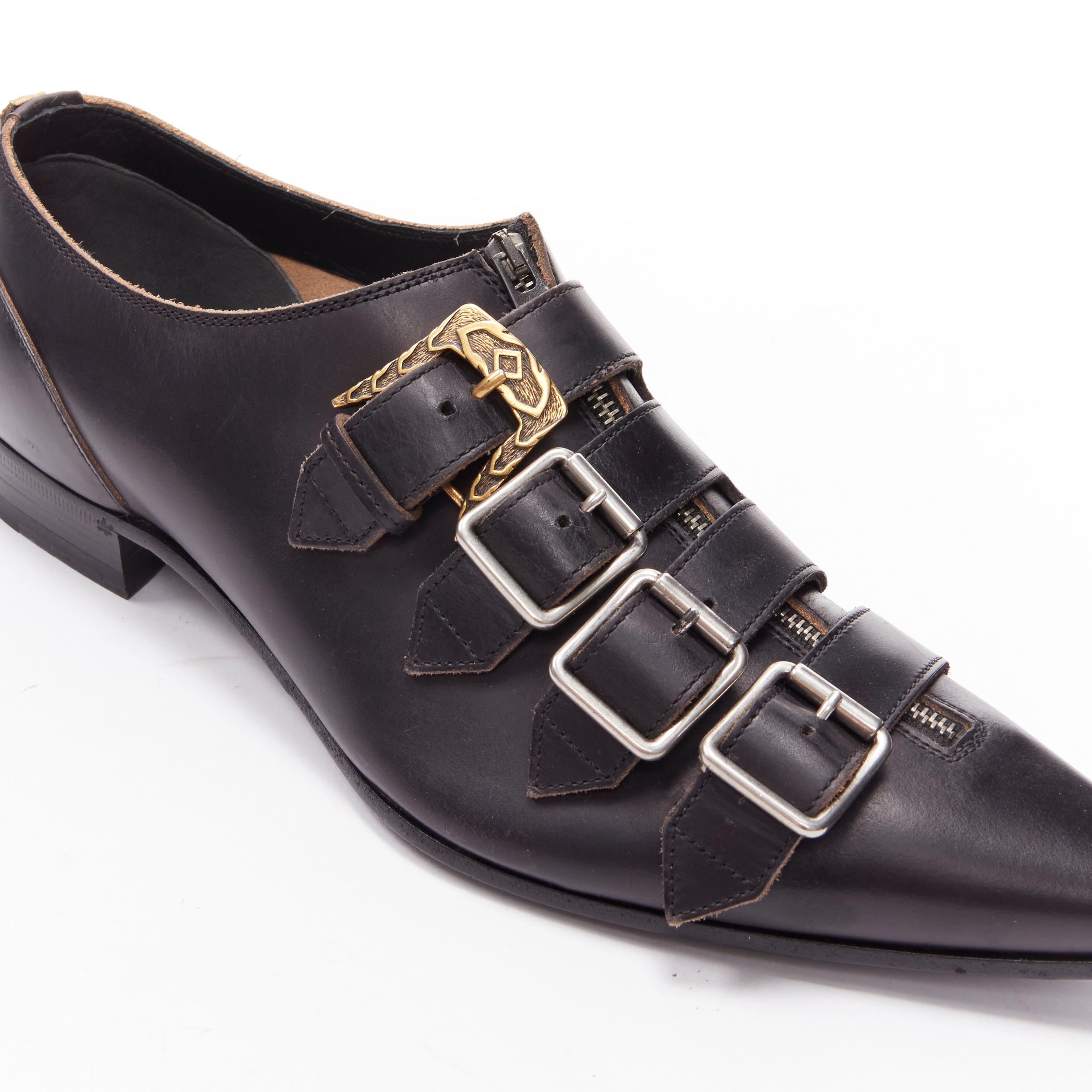 new GUCCI black leather 4 gold silver buckle Tiger stud pointy brogue UK8 EU42 
Reference: TGAS/B02017 
Brand: Gucci 
Designer: Alessandro Michele 
Material: Leather 
Color: Black 
Pattern: Solid 
Closure: Buckle 
Extra Detail: Mixed metal buckle.