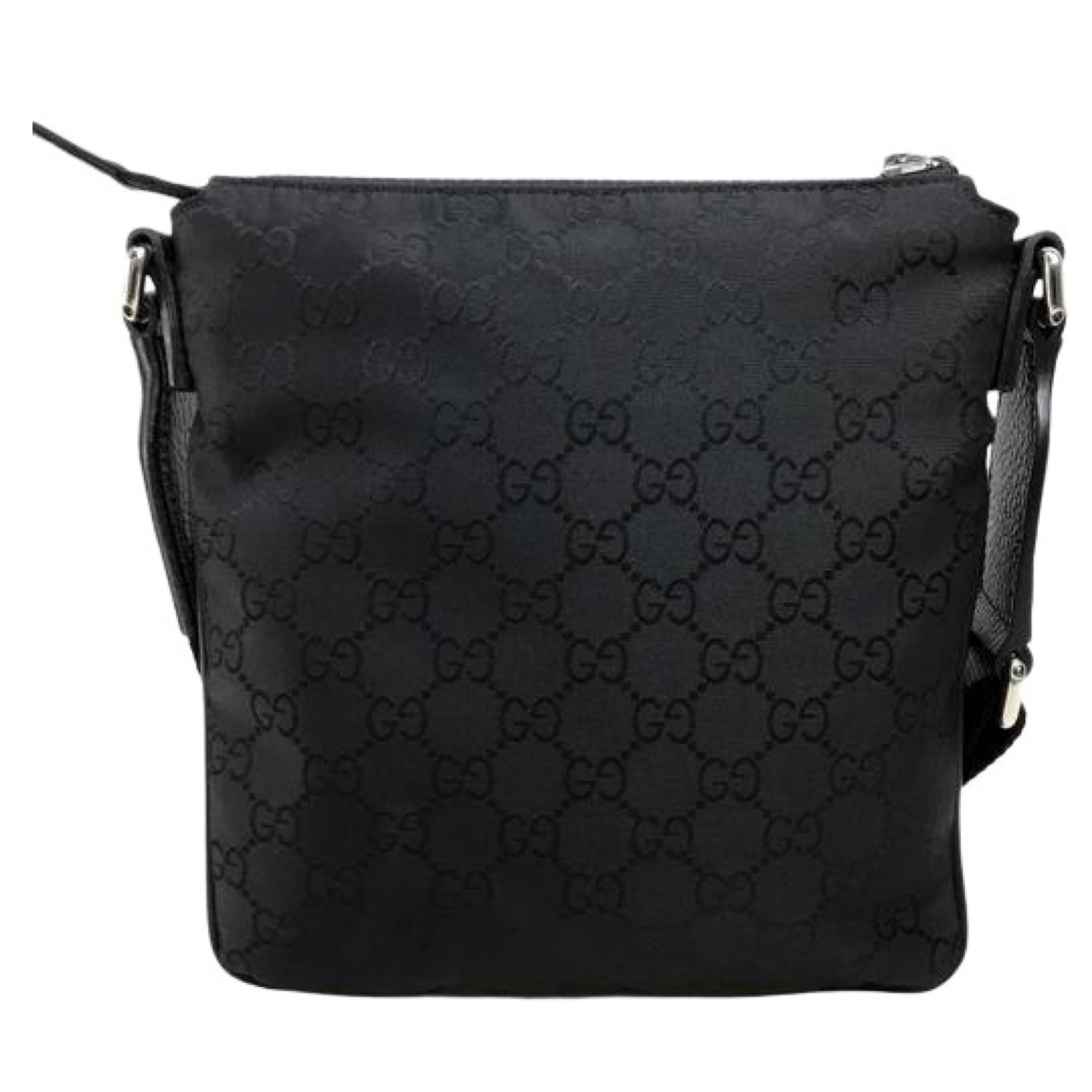 NEU Gucci Schwarz Nylon GG Guccissima Web Crossbody Messenger Umhängetasche für Damen oder Herren im Angebot