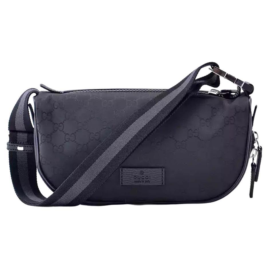 NEW Gucci Black Nylon GG Guccissima Web Stripe Fanny Pack Waist Sling Bag  For Sale