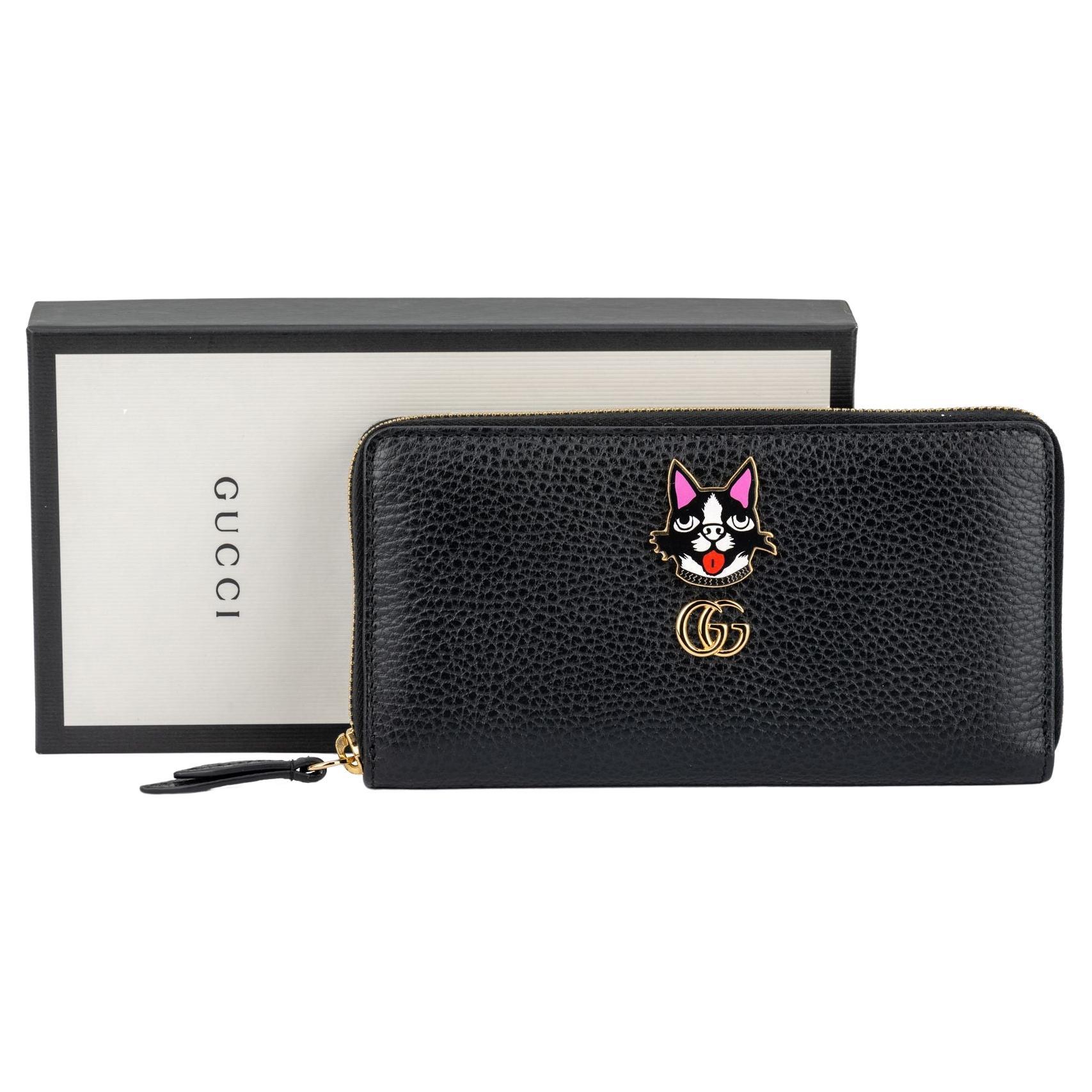 New Gucci Black Zip Around Cat Wallet (Portefeuille à fermeture éclair en forme de chat) en vente