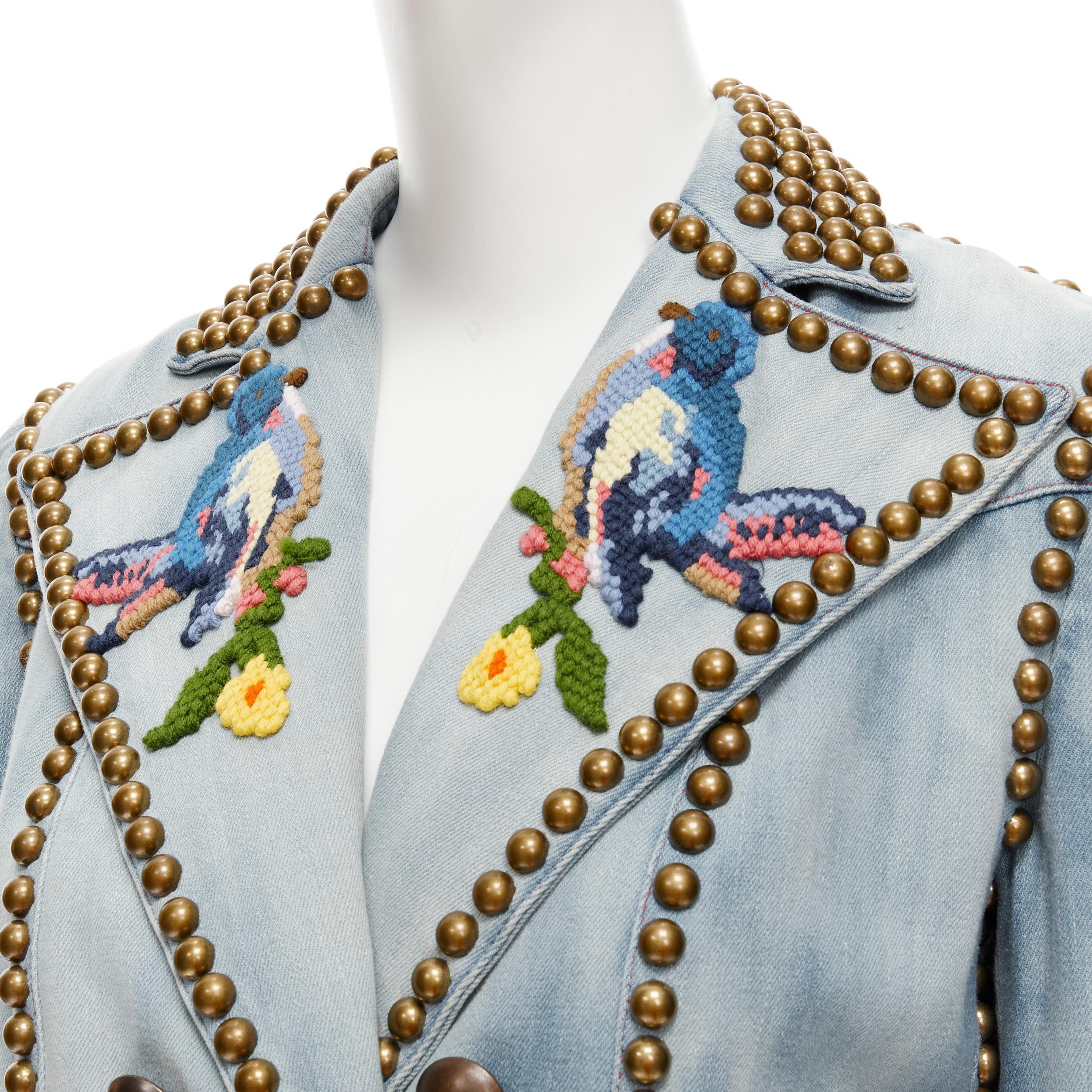new GUCCI blue acid washed bird embroidered gold studded denim blazer IT42 M 
Reference: TGAS/B02014 
Brand: Gucci 
Designer: Alessandro Michele 
Material: Denim 
Color: Blue 
Pattern: Solid 
Closure: Button 
Extra Detail: Acid washed blue denim.