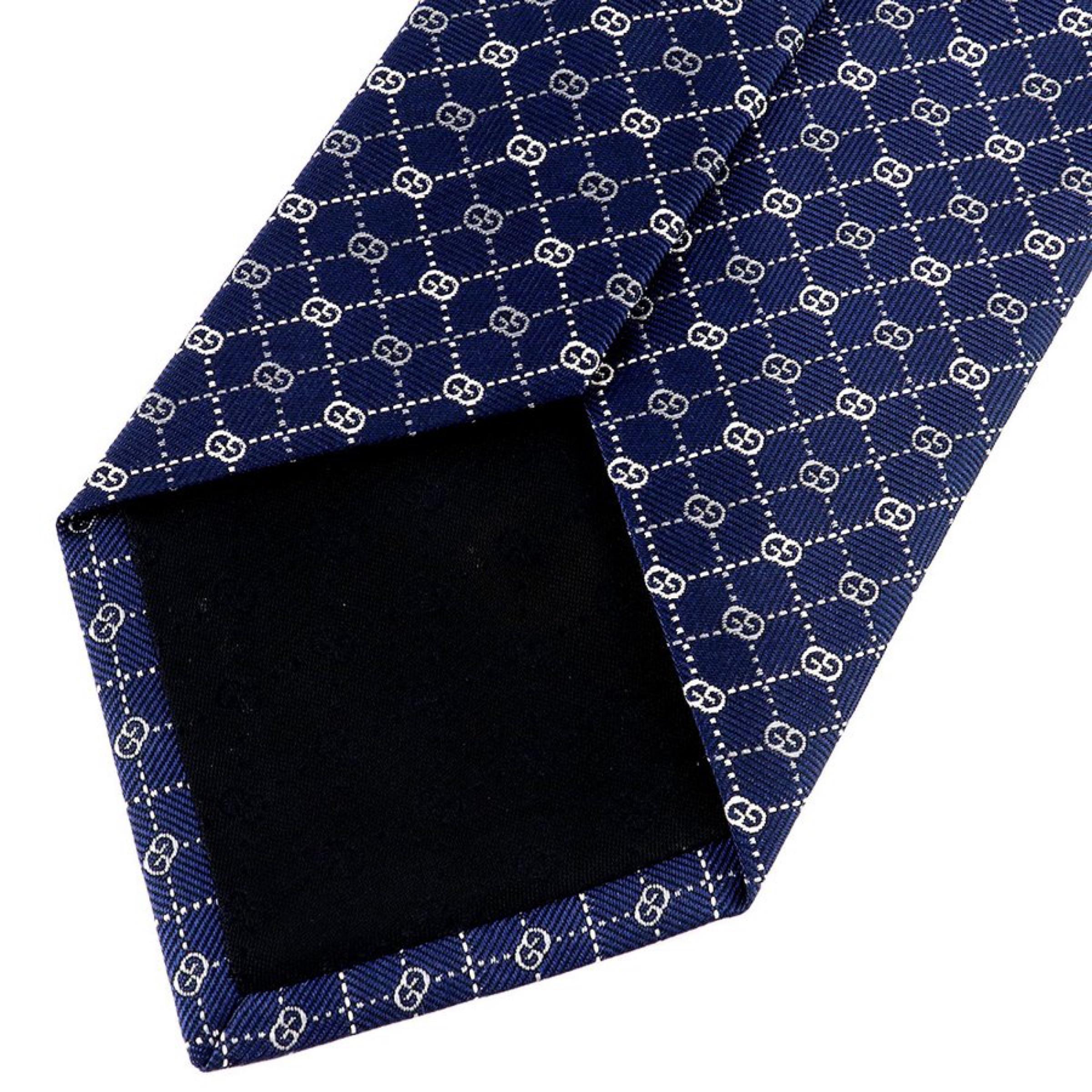 Men's NEW Gucci Blue Monogram GG Silk Neck Tie For Sale