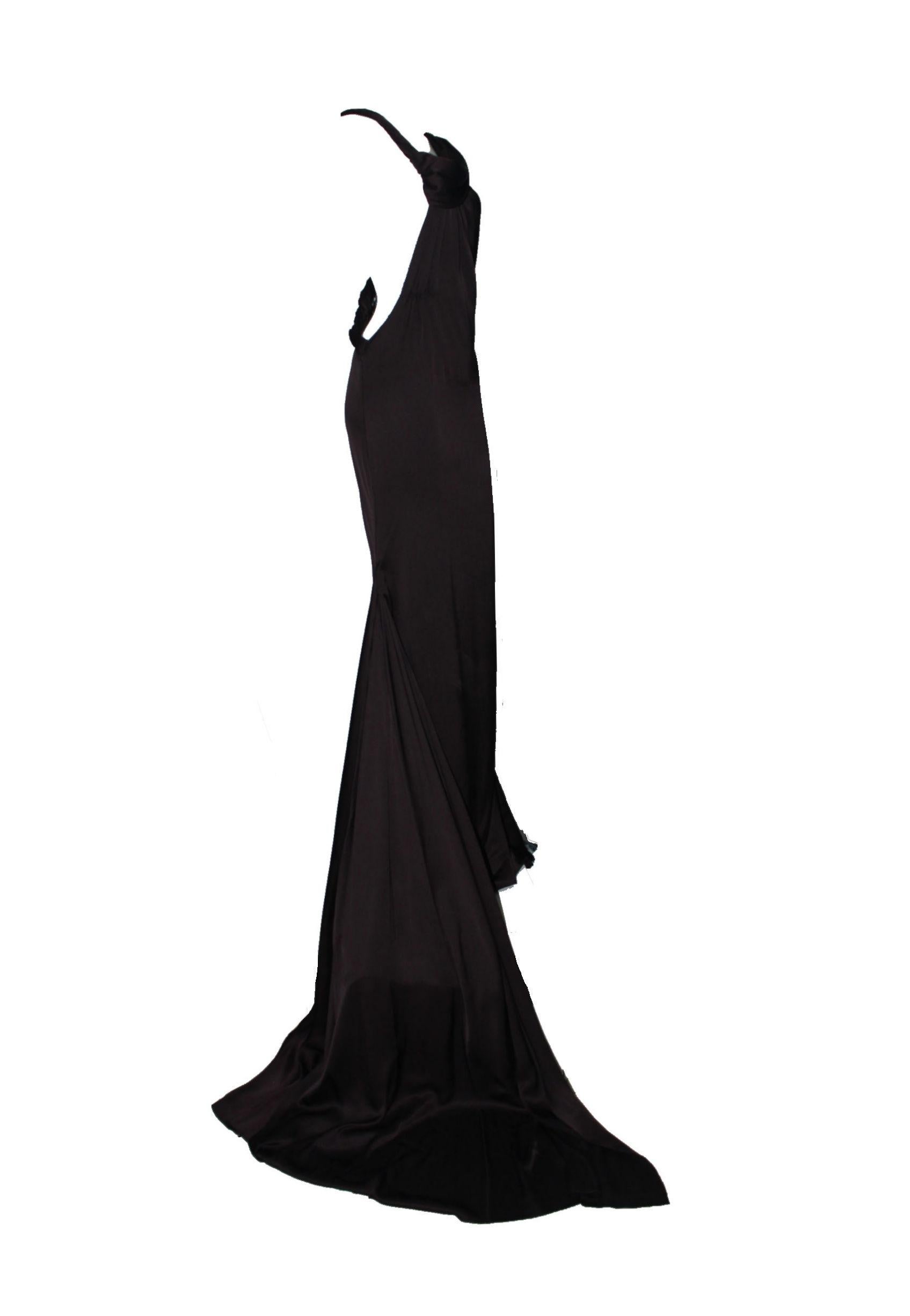 NEU Gucci by Tom Ford 2002 Abendkleid aus Seidenleder mit Paneelschleppe 40 (Schwarz) im Angebot