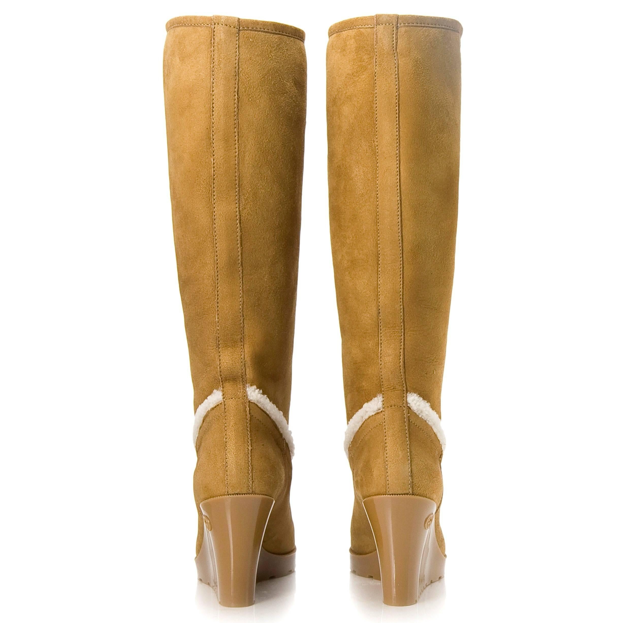  New Gucci Camel Lambskin Shearling Wedge Boots Sz 8.5 Pour femmes 