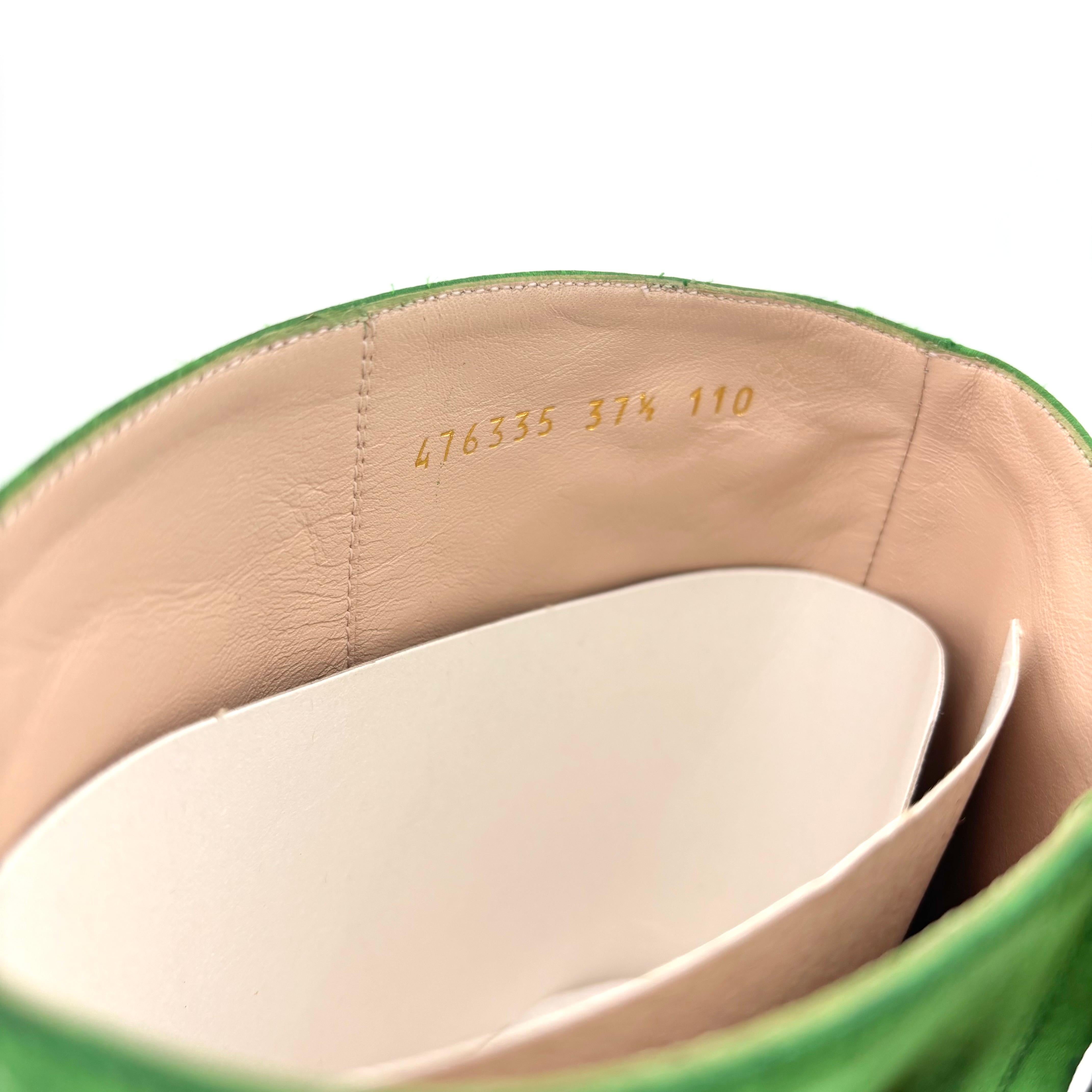 NUEVO Gucci Dragón de caramelo con lazo bordado Botas altas a la rodilla con adornos de cristal 37.5 en venta 4