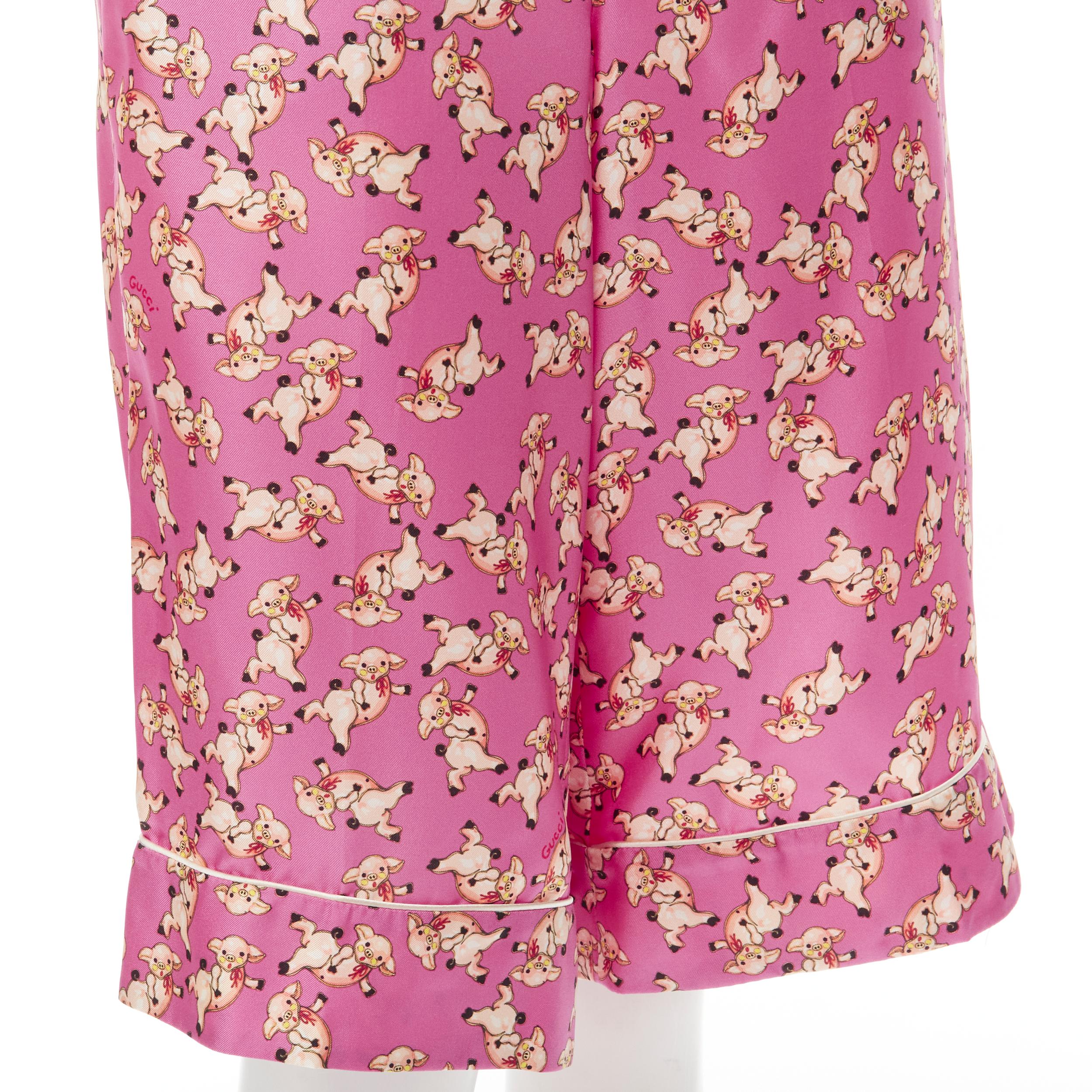 Neu GUCCI CNY 2019 100% Seide Rosa Piggy Print Kurzarm-Pjama-Hemd IT36 XS selten im Angebot 2