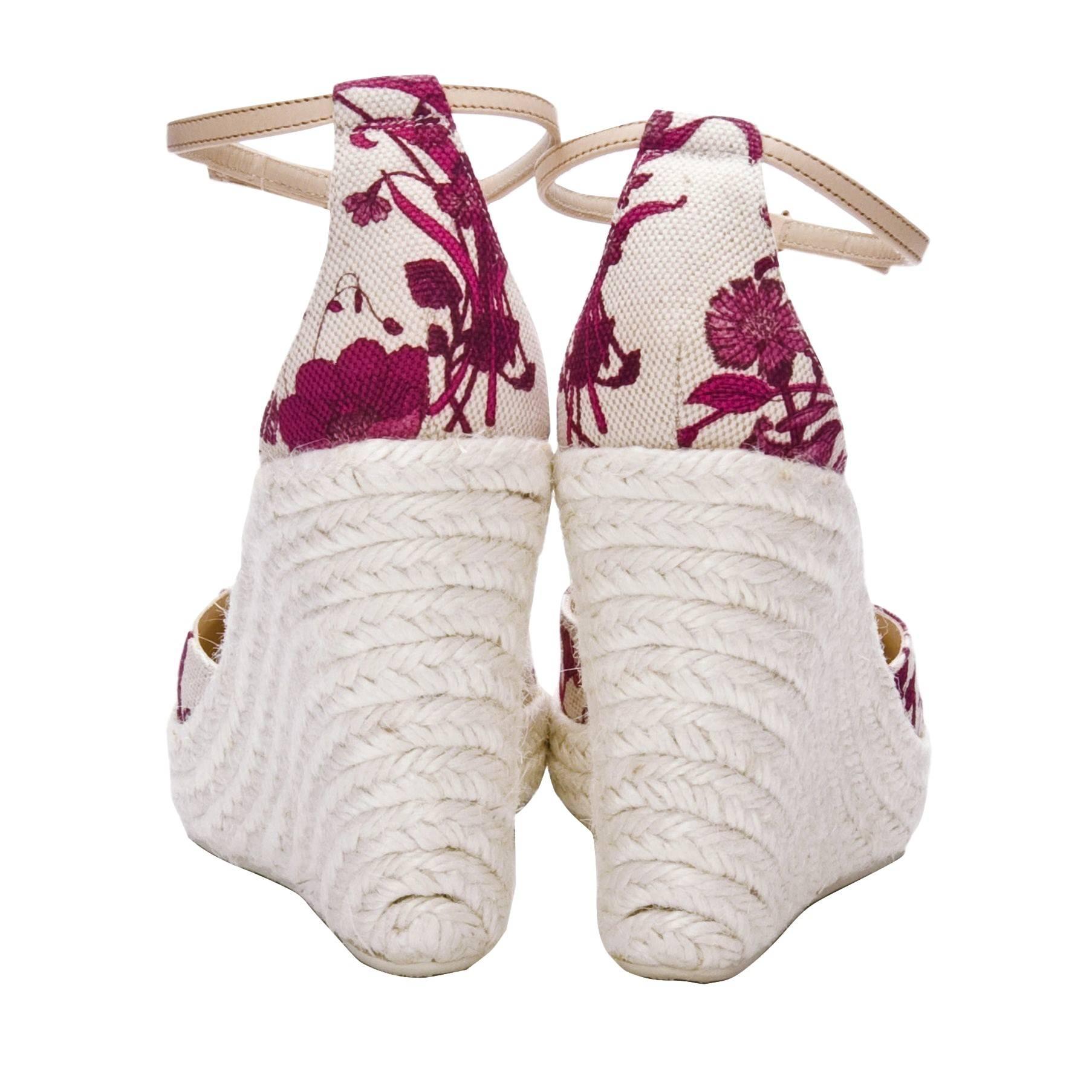 New Gucci Cruise New 2007 Runway Flora Wedge Espadrille Heels Sz 8.5 In New Condition In Leesburg, VA