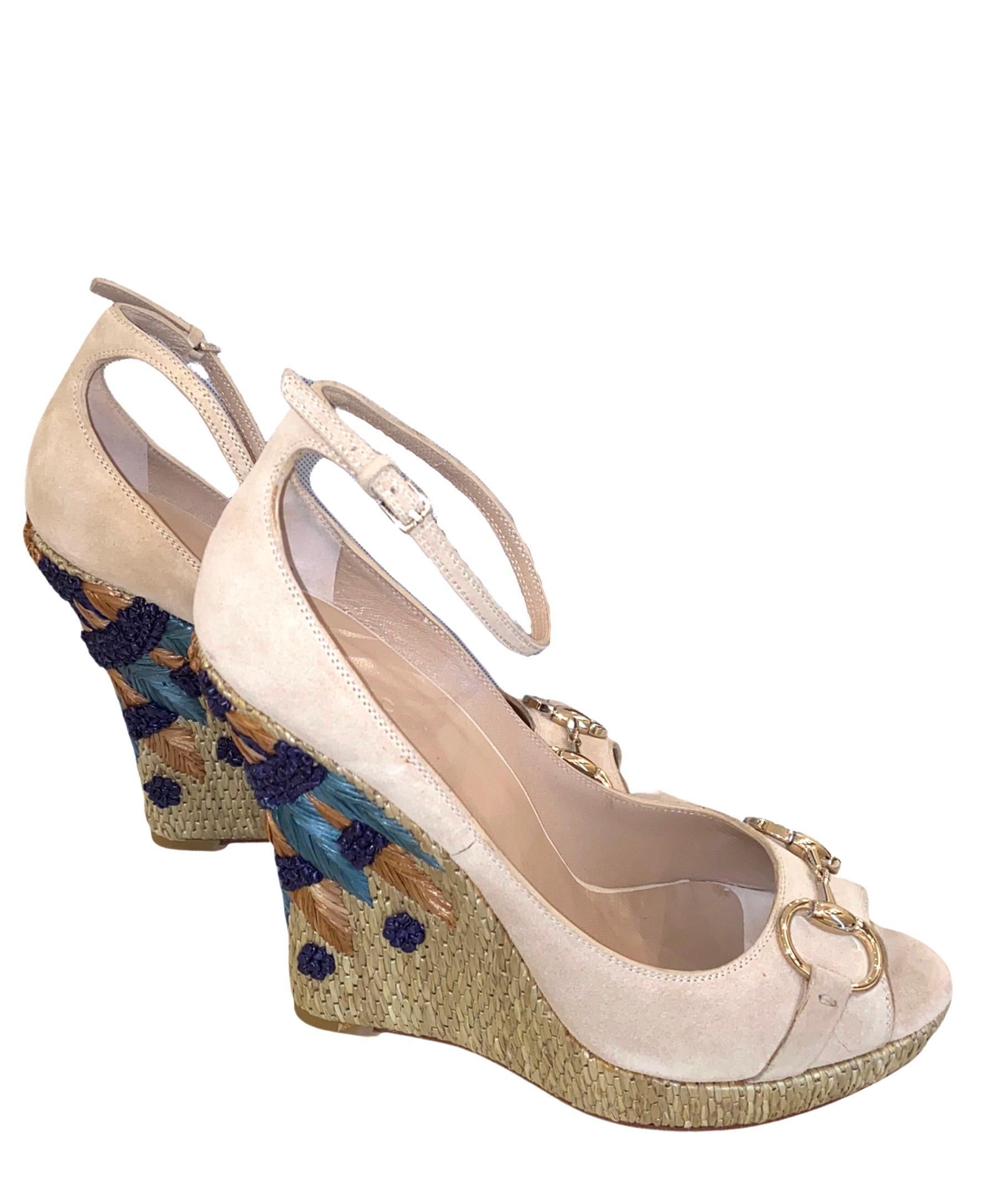 NEW Gucci Embroidered Floral Suede Horsebit Platform Wedge Sandals High Heels 8 For Sale 3