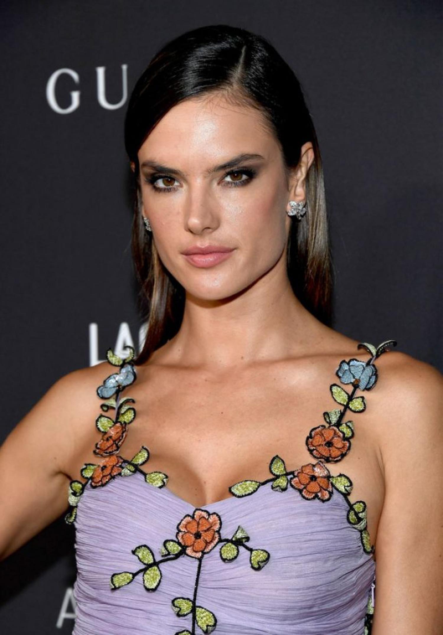 New Gucci Silk Embroidered Lavender Dress Gown Worn by Alessandra Ambrosio It 42 1