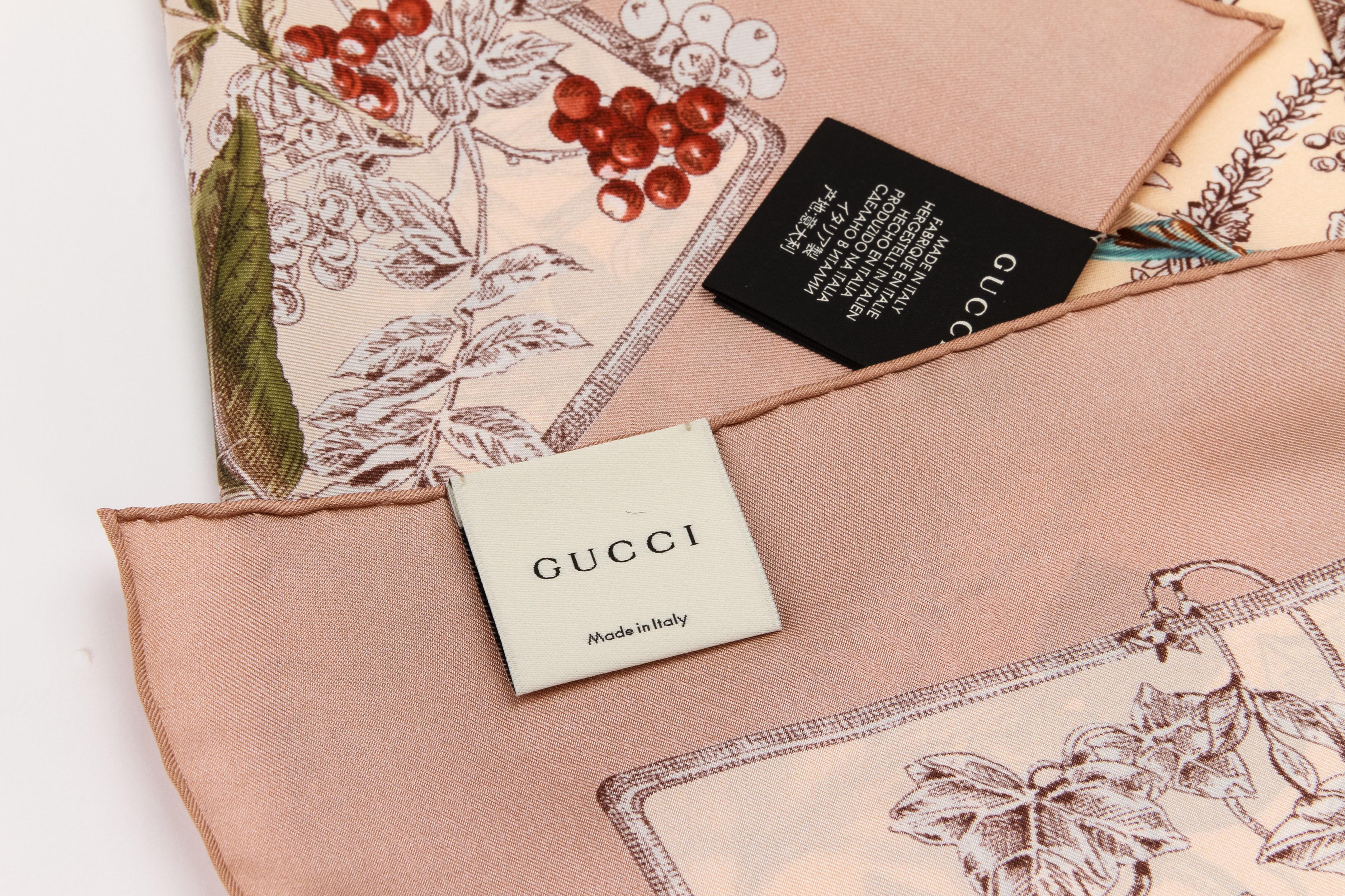 New Gucci Floral Bird Silk Scarf In New Condition For Sale In West Hollywood, CA