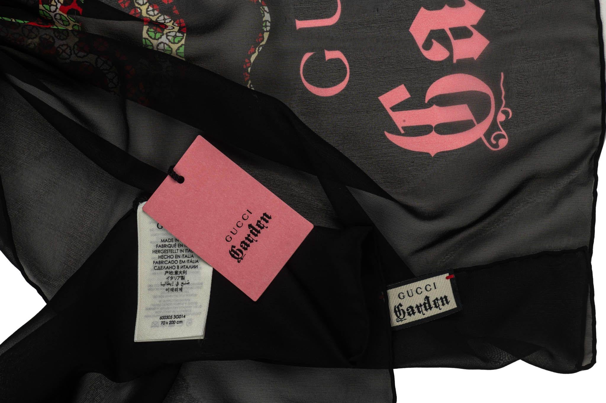 New Gucci Garden Black Scarf With Box For Sale 2
