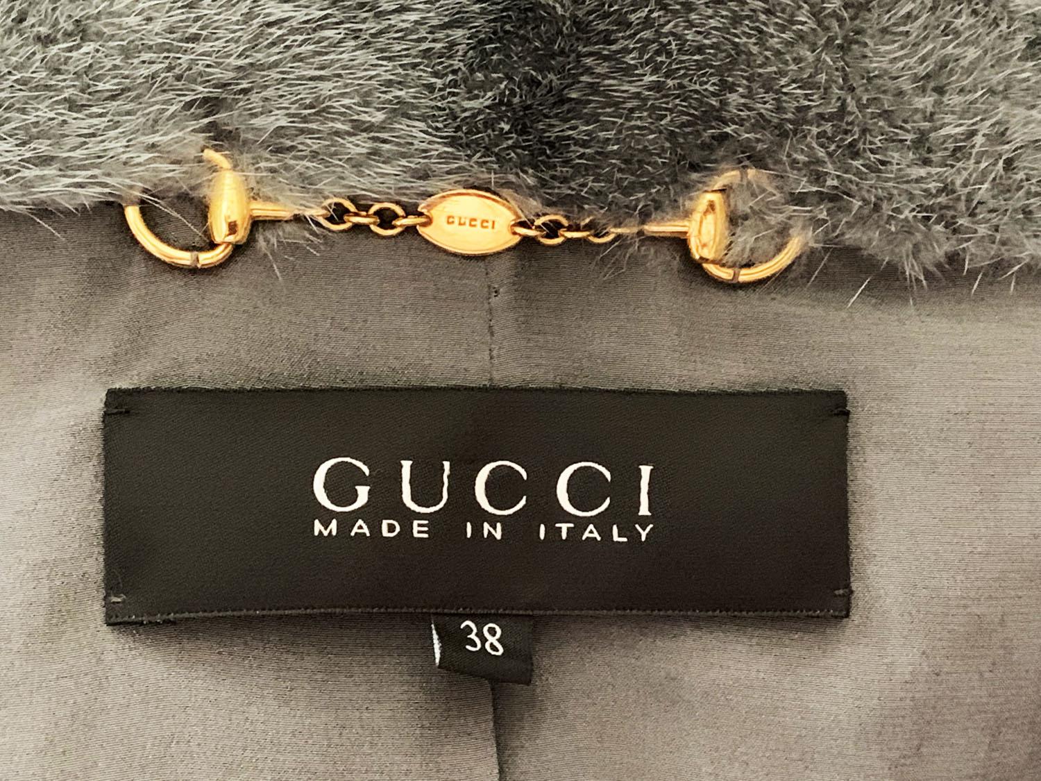 Neu Gucci Grau-Blaue Nerz-Umhangjacke Italienisch 38 im Angebot 8