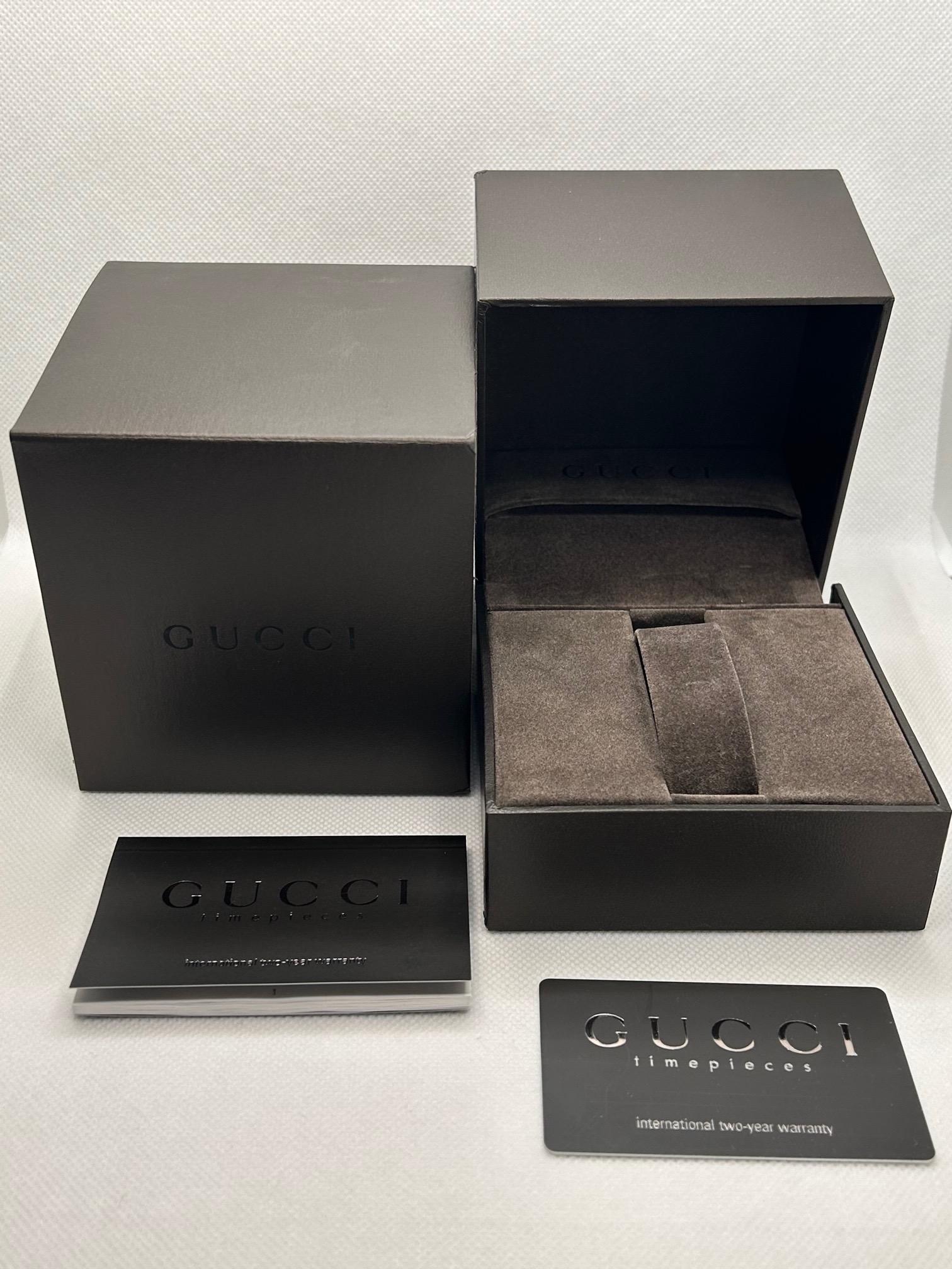 Neu Gucci Lady Watch in Edelstahl und grauem Zifferblatt 2
