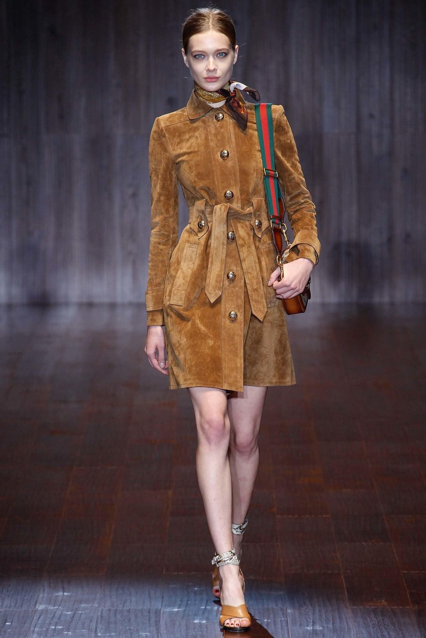 Gucci Lykke Li Python printemps 2015 Runway Escarpins à talons Taille 36 en vente 4