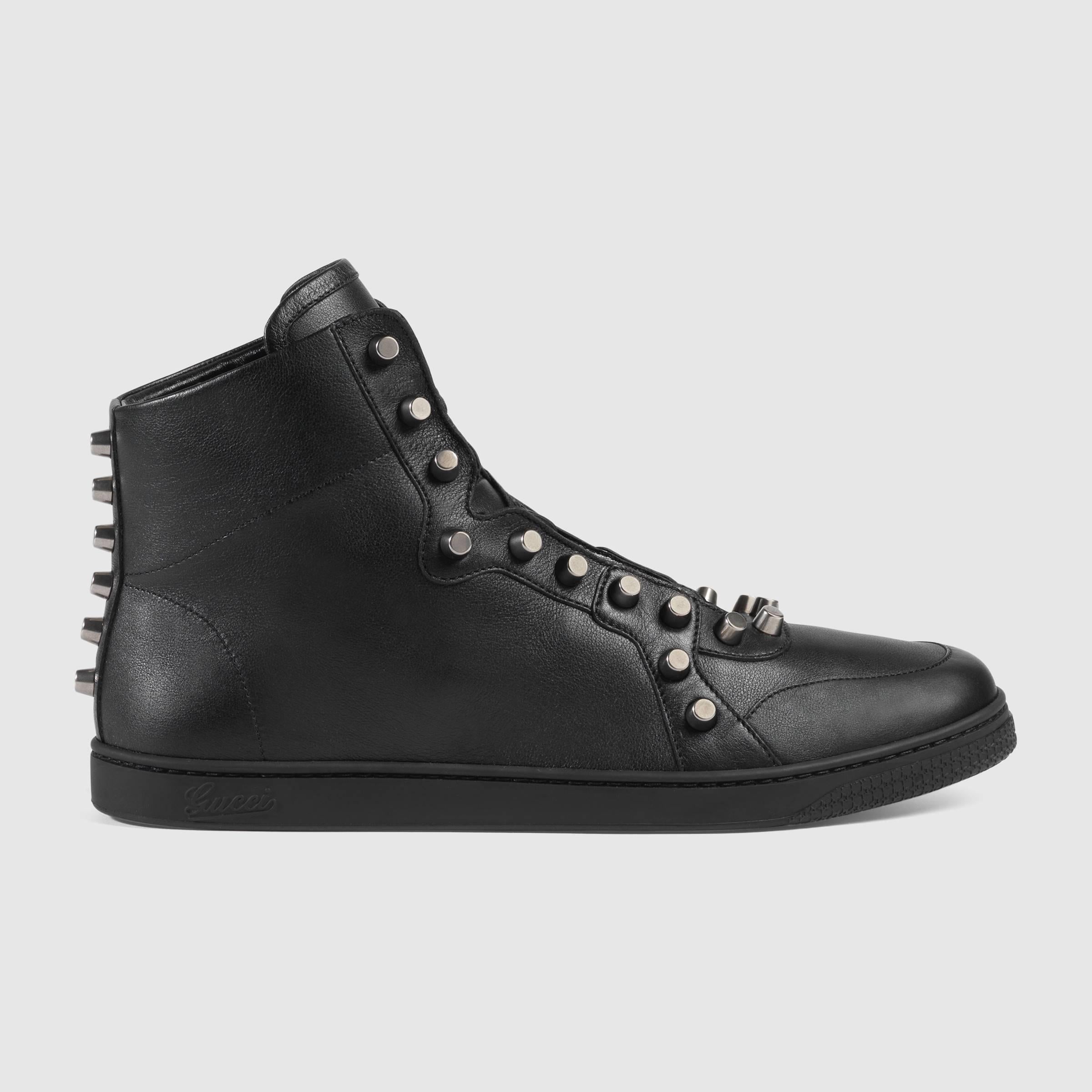 Nuevo Gucci Zapatillas altas de cuero negro para hombre con tachuelas talla Gucci 8 / US 9 en Nuevo Estado en Montgomery, TX