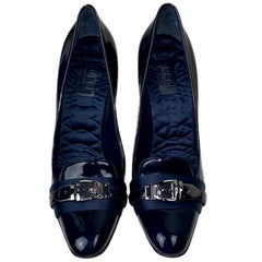 UNWORN Gucci Midnight Blue Tuxedo Satin Patent Leather High Heels Pumps
