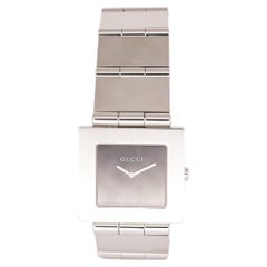 Vintage New Gucci Quartz Stainless Steel Watch
