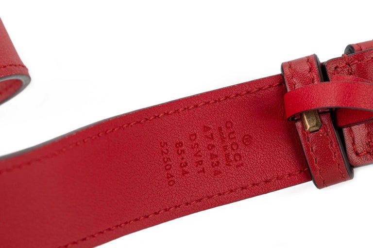 New Gucci Red Leather Logo Fanny Pack Belt Bag with Box For  display picture 2