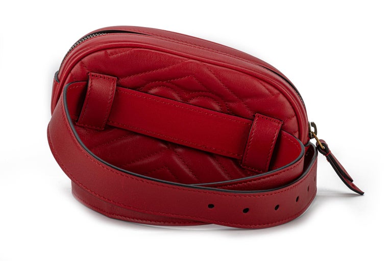 New Gucci Red Leather Logo Fanny Pack Belt Bag with Box For 