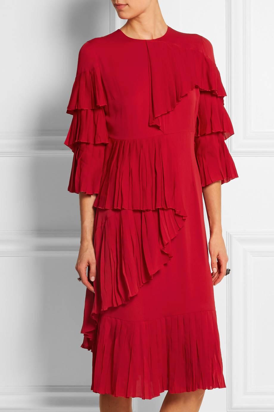 New Gucci Ruffled Silk-Georgette Hibiscus Red Dress It. 40 In New Condition For Sale In Montgomery, TX