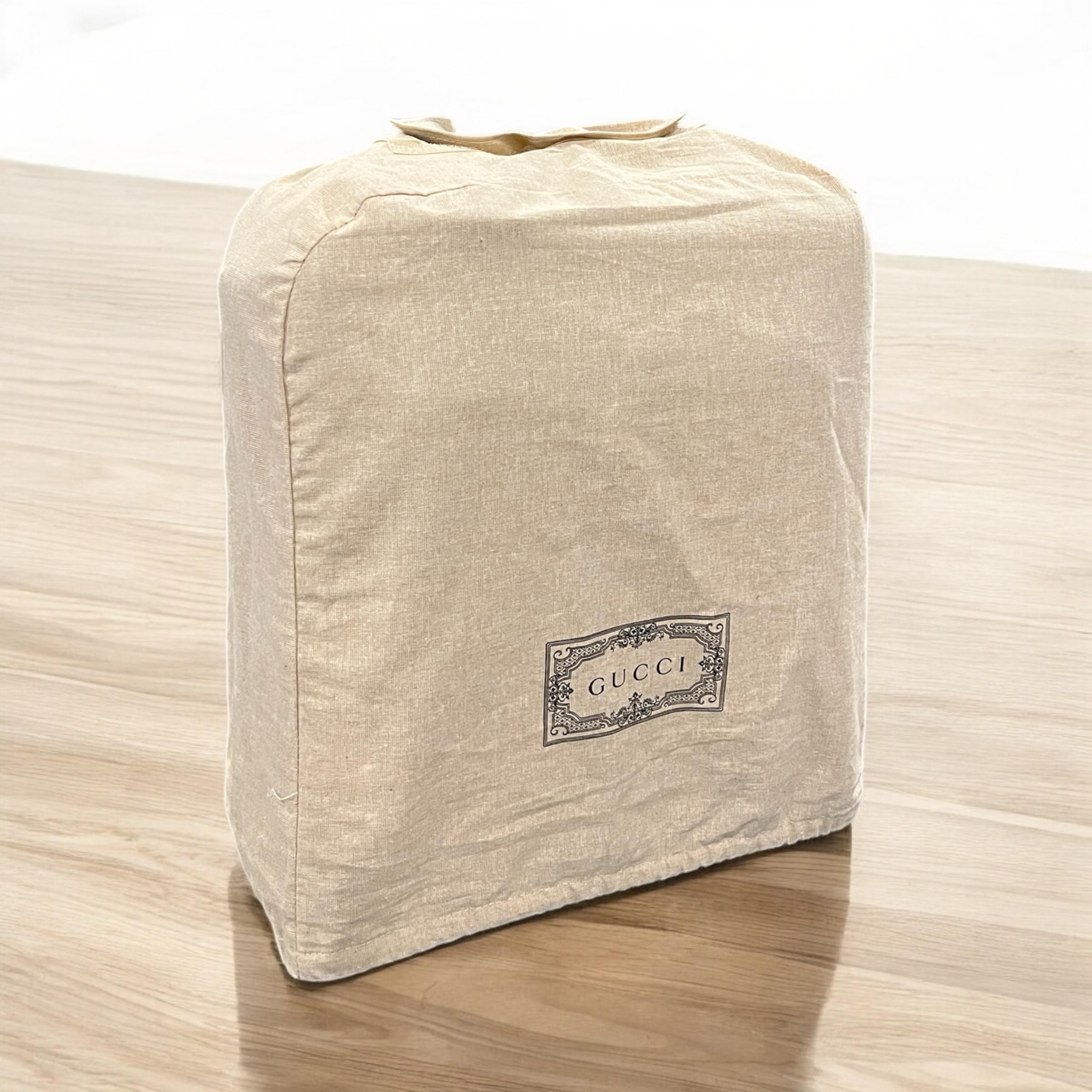 $3550 New Gucci Savoy medium cabin plus trolley Suitcase 13
