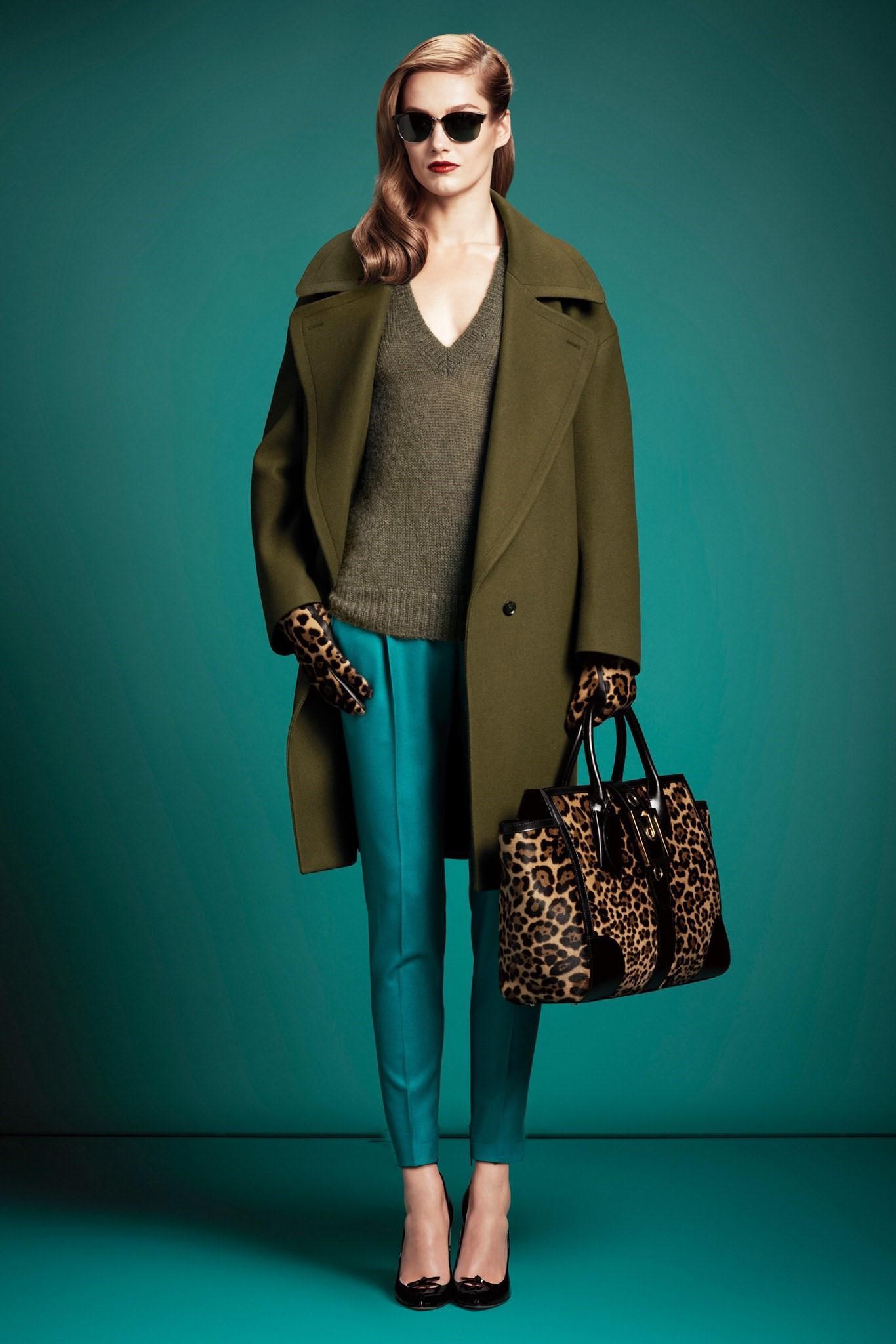 Gucci Pre Fall 2013 
Neue Auslage
Blaugrüne Hose aus Wolle und Kaschmir
$895
Italienisch Sz 40 Ungefähr U.S Sz 4
Zwei Seitentaschen
Zwei Rückentaschen 

Taille: 30