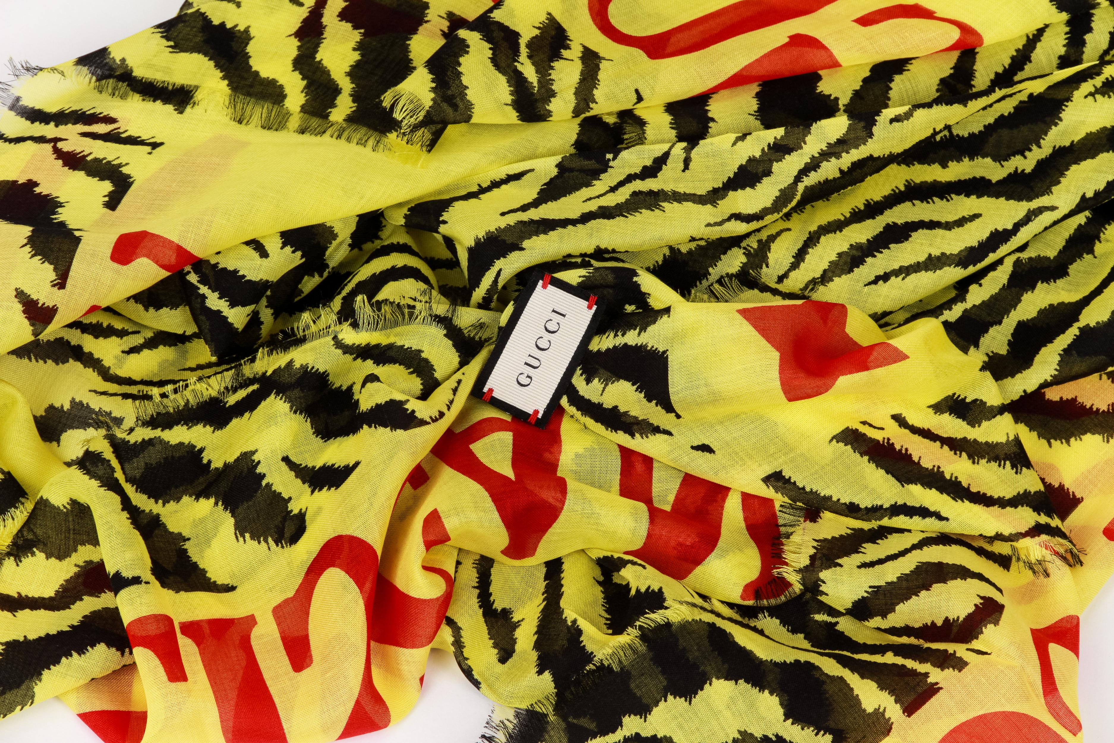 Women's New Gucci Tiger Print Yellow Shawl 52