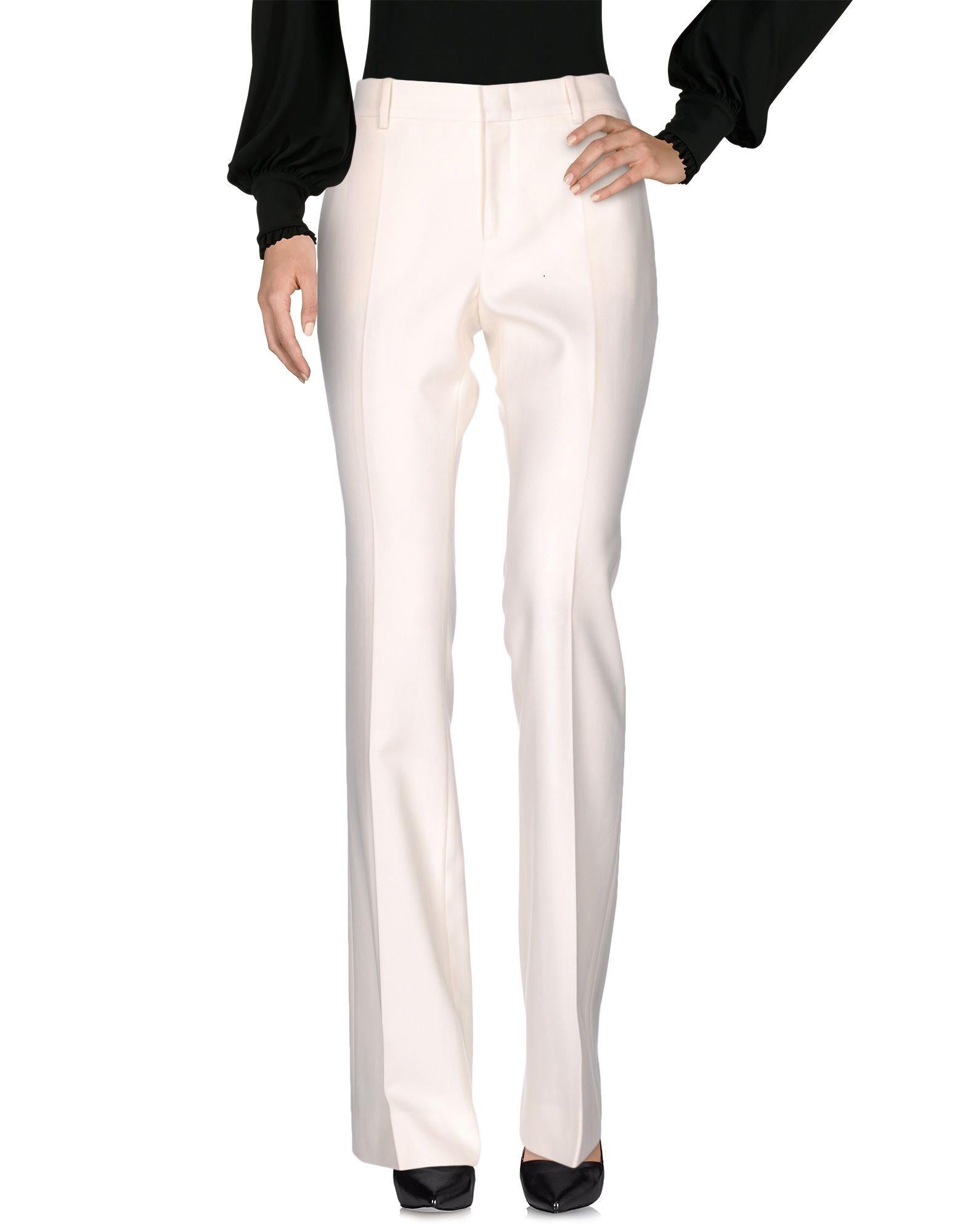 New Gucci Wool Dress Pants
Italian size - 46
Designer Color - Bone ( off white)
100% Wool, Boot-cut Style, Two Side Pockets, Two Back Pockets, Zip Closure.
Measurements: Total Length - 46 inches, Waist - up to 37.5
