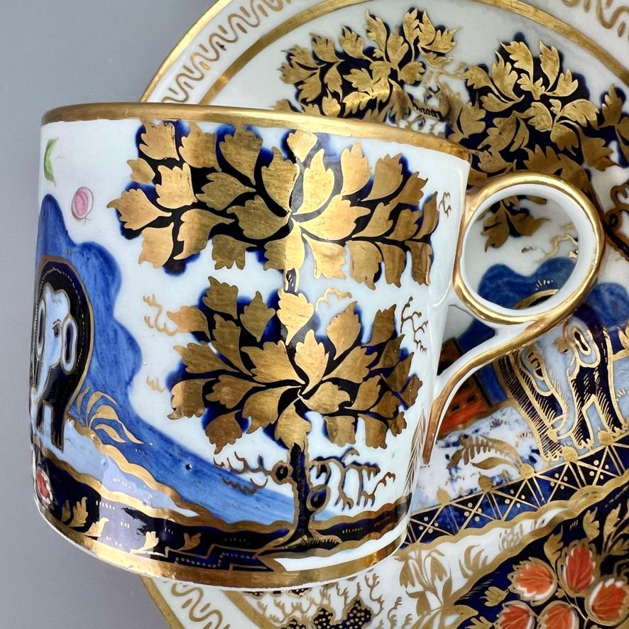 New Hall Trio de tasses à thé en pâte dure hybride, motif d'éléphant, Régence vers 1810 en vente 4
