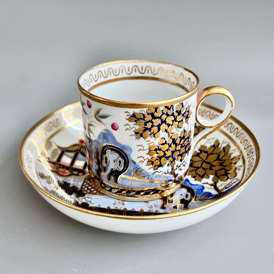 English New Hall Hybrid Hard Paste Teacup Trio, Elephant Pattern, Regency ca 1810 For Sale