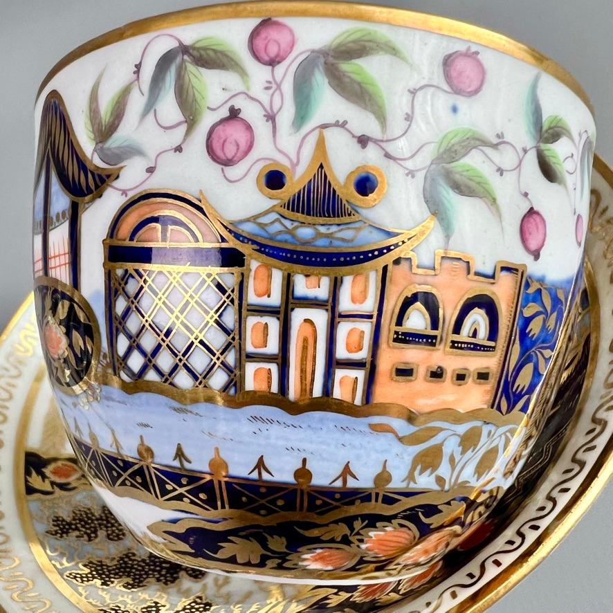 New Hall Trio de tasses à thé en pâte dure hybride, motif d'éléphant, Régence vers 1810 en vente 1