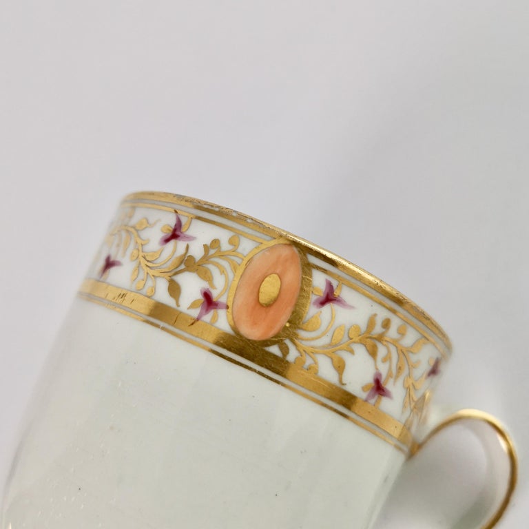 New Hall Orphaned Porcelain Coffee Cup, White with Gilt, Georgian, ca 1795 For Sale 1