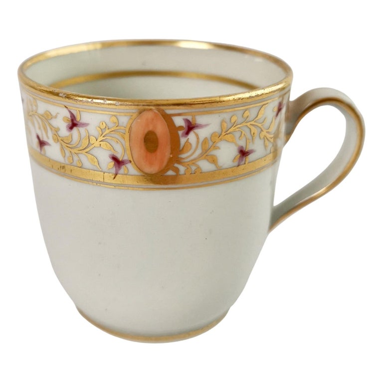 New Hall Orphaned Porcelain Coffee Cup, White with Gilt, Georgian, ca 1795 For Sale