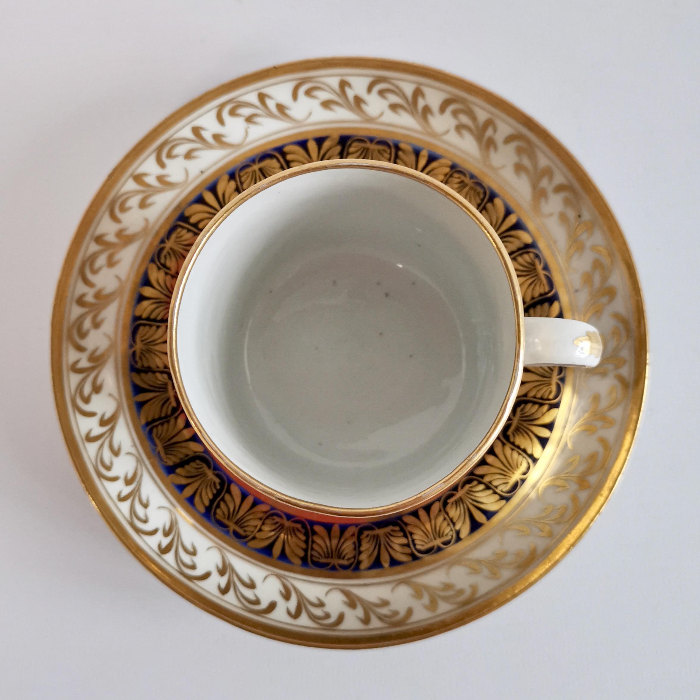 New Hall Porcelain Coffee Can and Saucer, Regency Pattern Blue and Gilt, ca 1810 In Good Condition In London, GB
