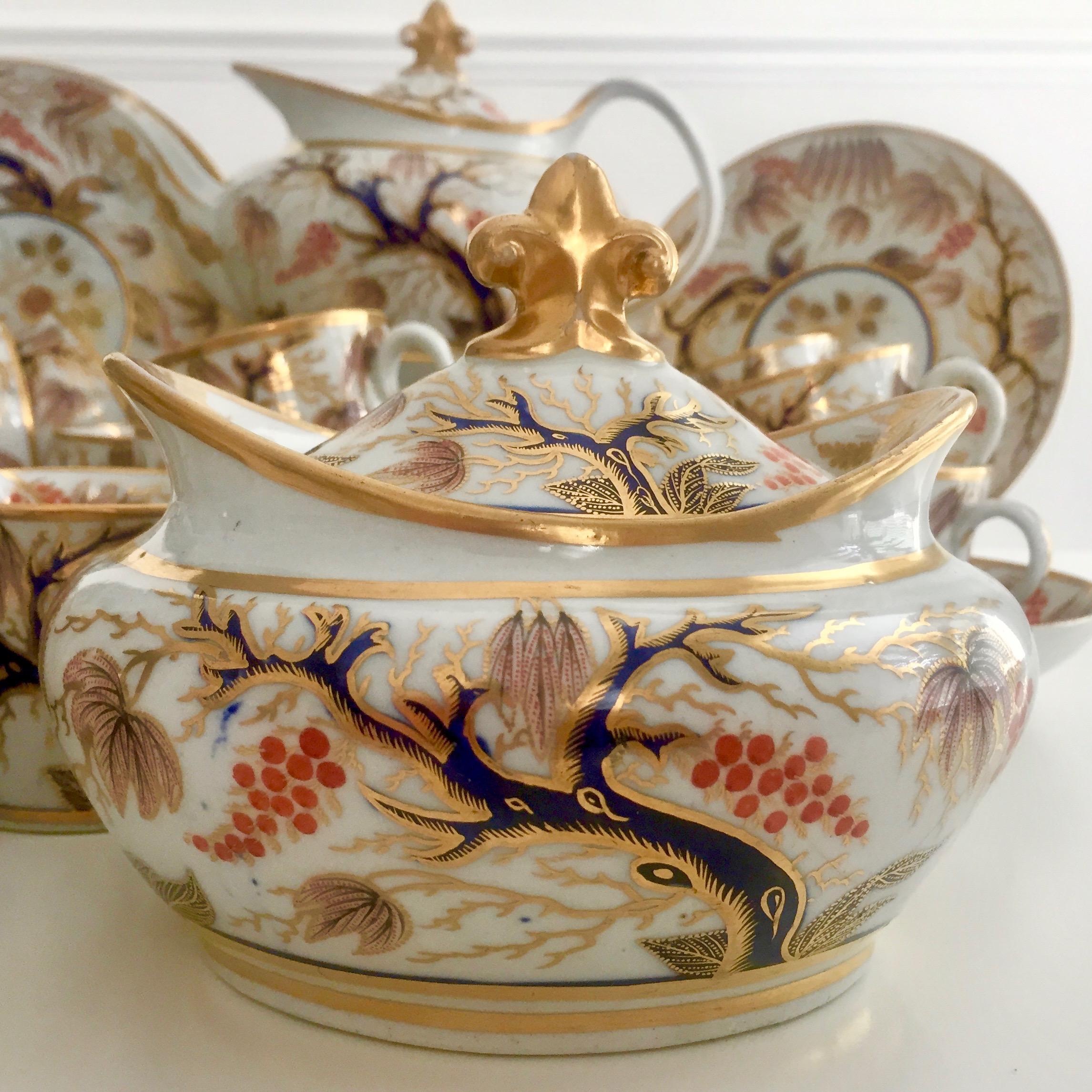 English New Hall Porcelain Tea Service, Grey Imari Vine Patt. 446, Georgian, circa 1810