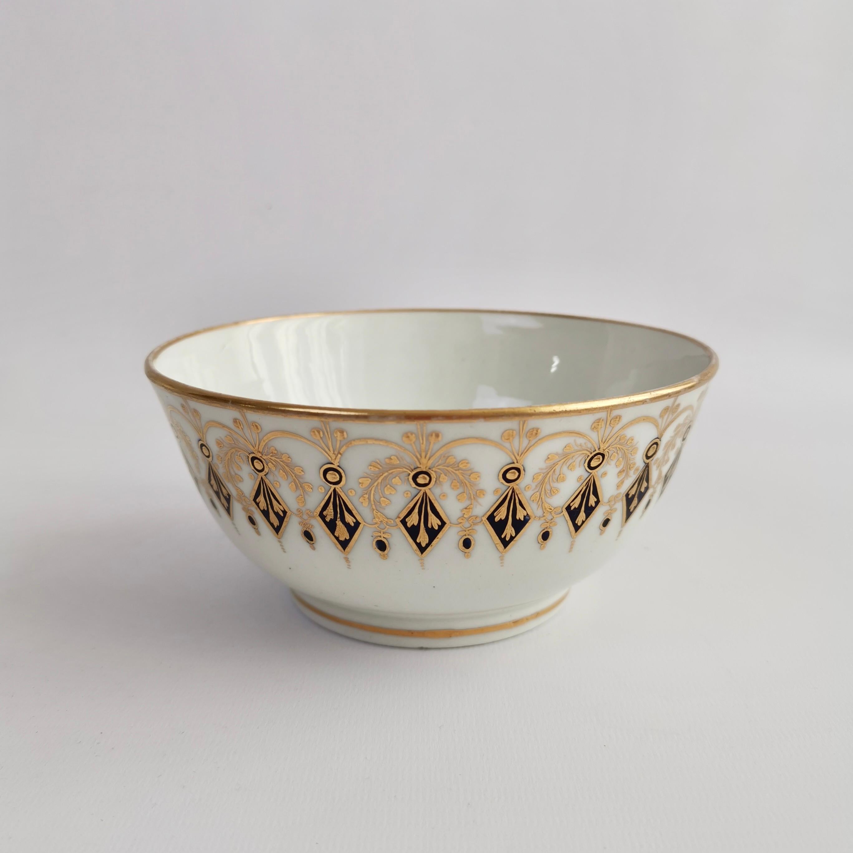 New Hall Porcelain Tea Service, Neoclassical Cobalt Blue and Gilt, ca 1810 For Sale 3