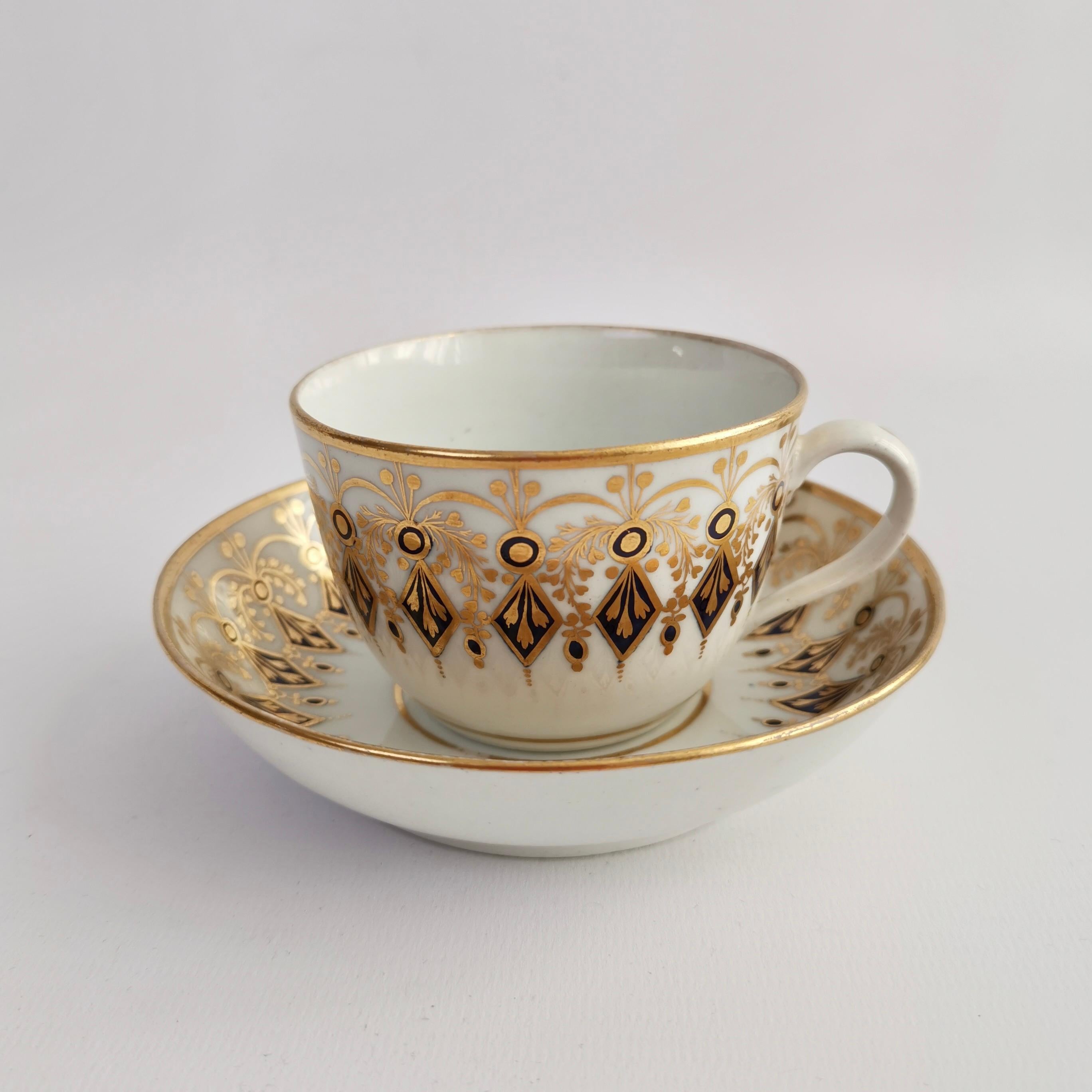 New Hall Porcelain Tea Service, Neoclassical Cobalt Blue and Gilt, ca 1810 2