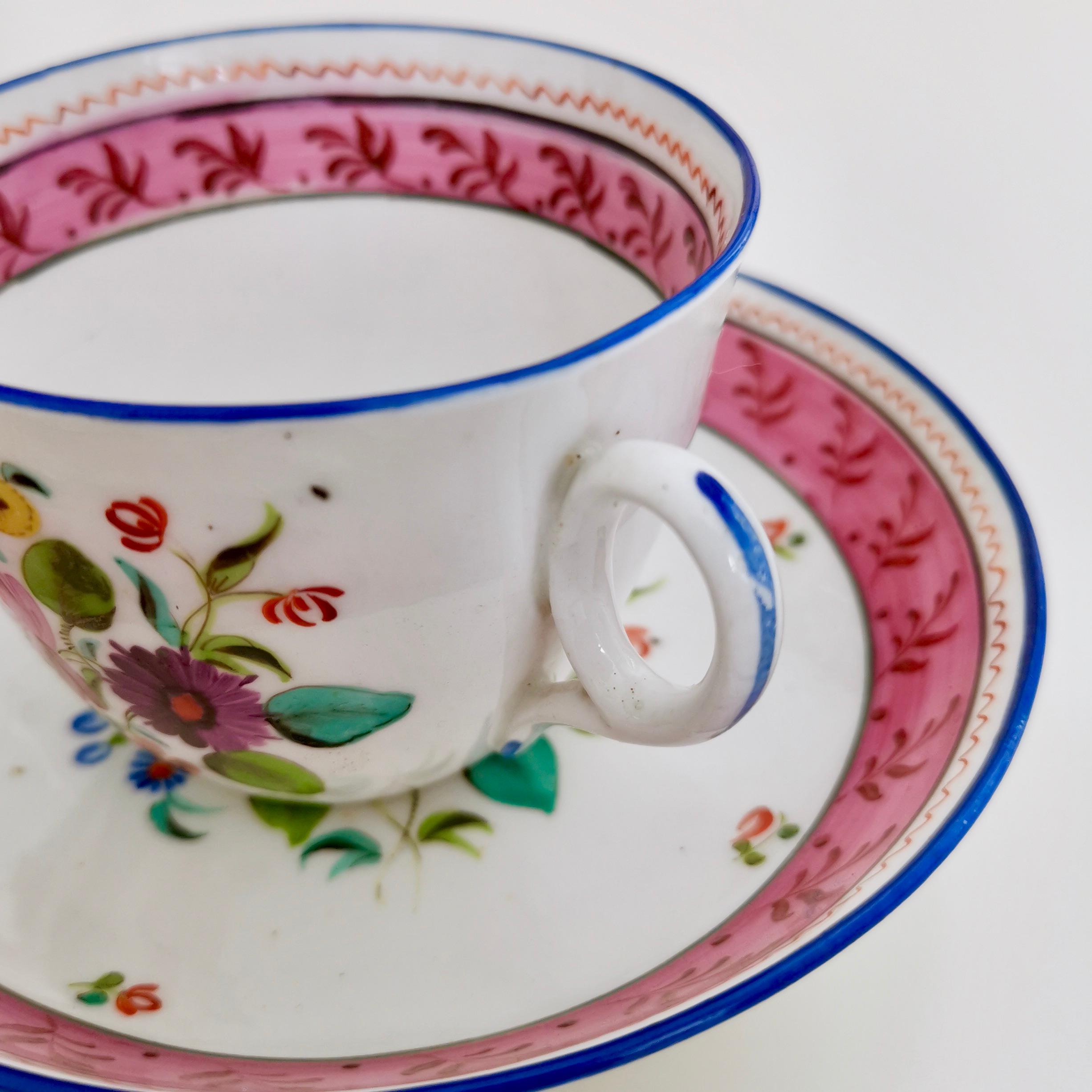 New Hall Porcelain Teacup, Hybrid Paste, Flowers Patt, 1180, circa 1815 1