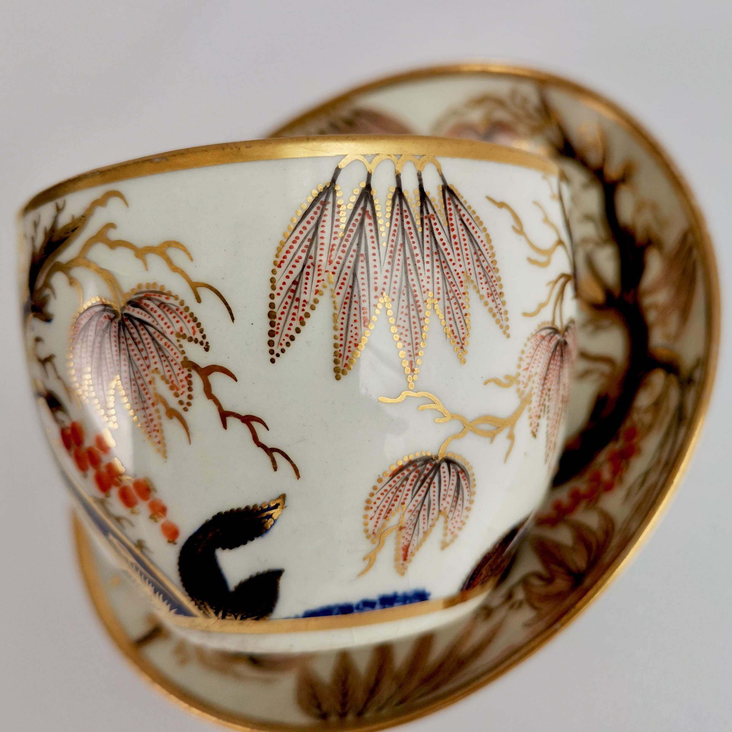 New Hall Porcelain Teacup Trio, Imari Vine Pattern, Regency, ca 1810 4