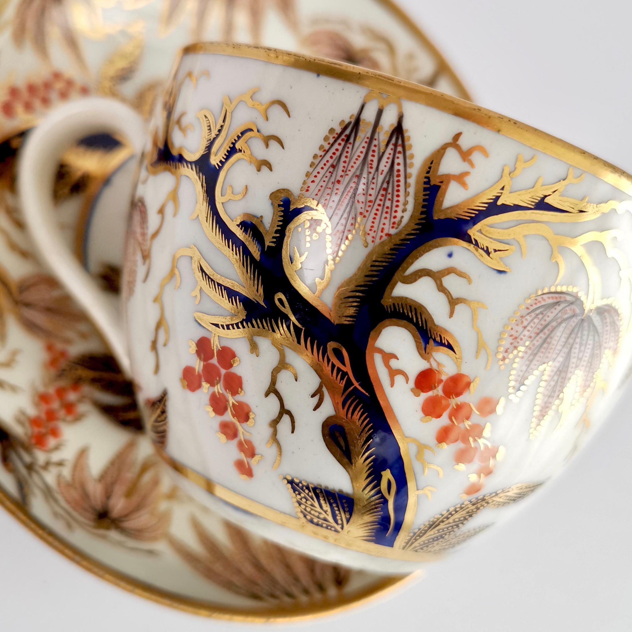 New Hall Porcelain Teacup Trio, Imari Vine Pattern, Regency, ca 1810 5