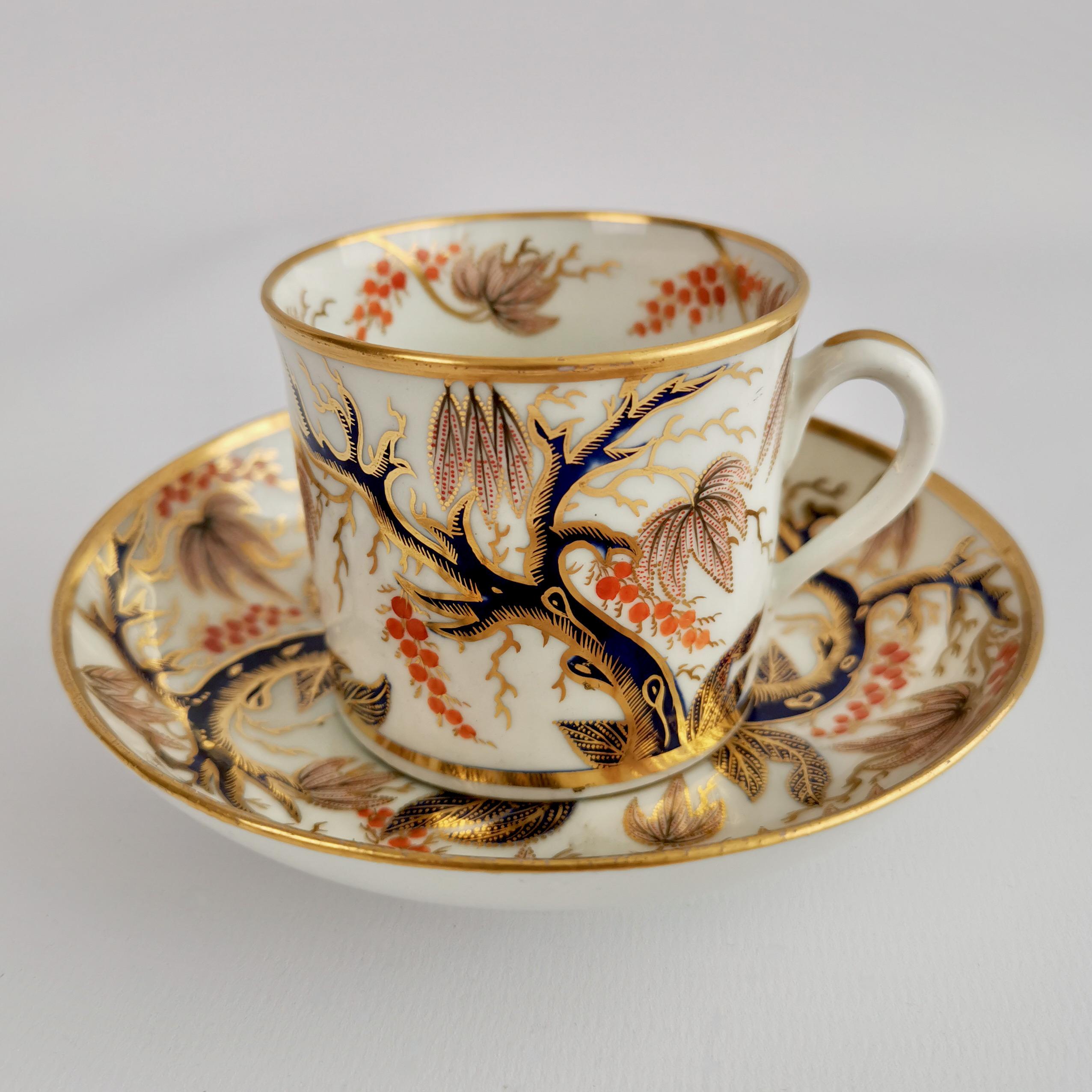 Hand-Painted New Hall Porcelain Teacup Trio, Imari Vine Pattern, Regency, ca 1810