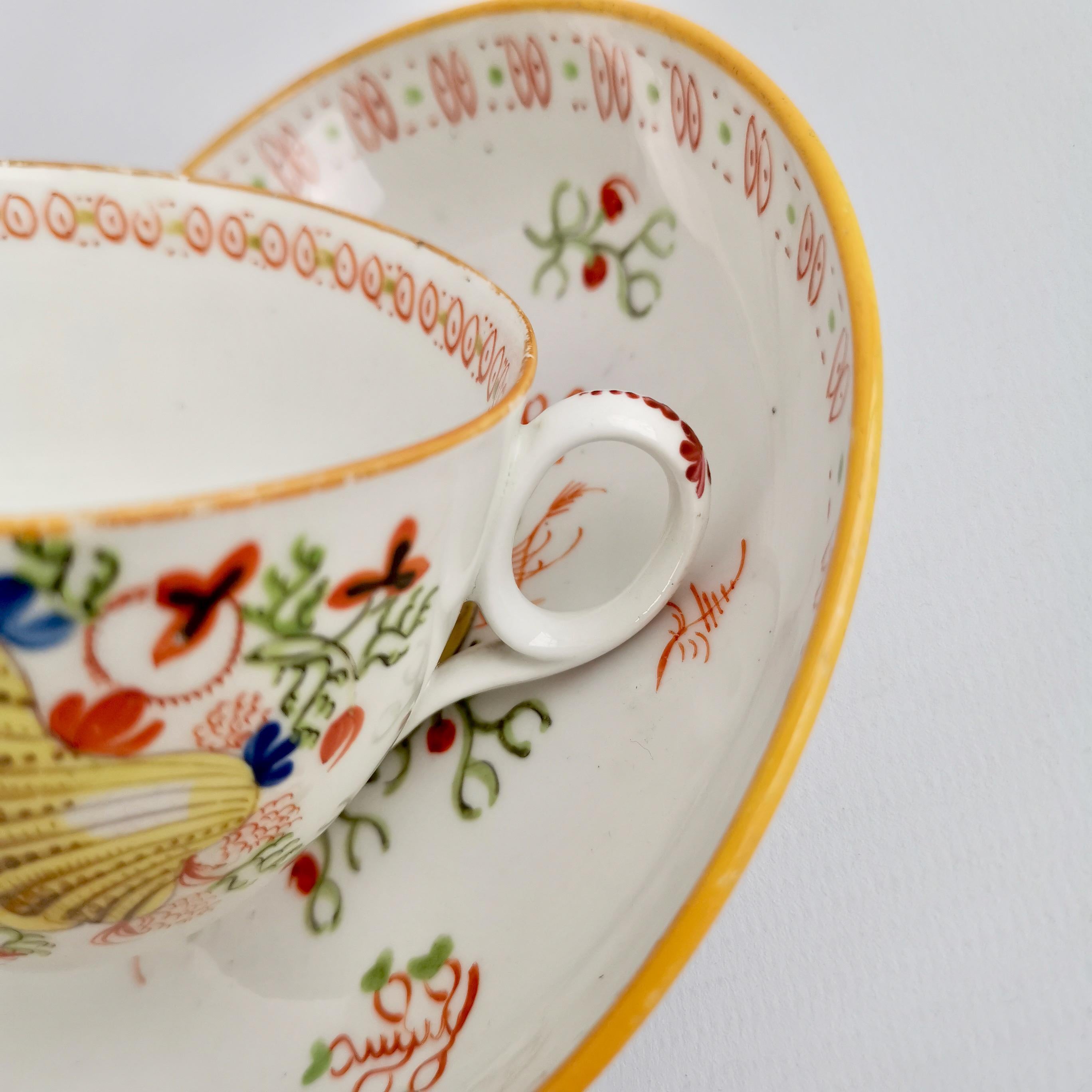 Regency New Hall Porcelain Teacup, Yellow Shell Pattern 1045, ca 1810