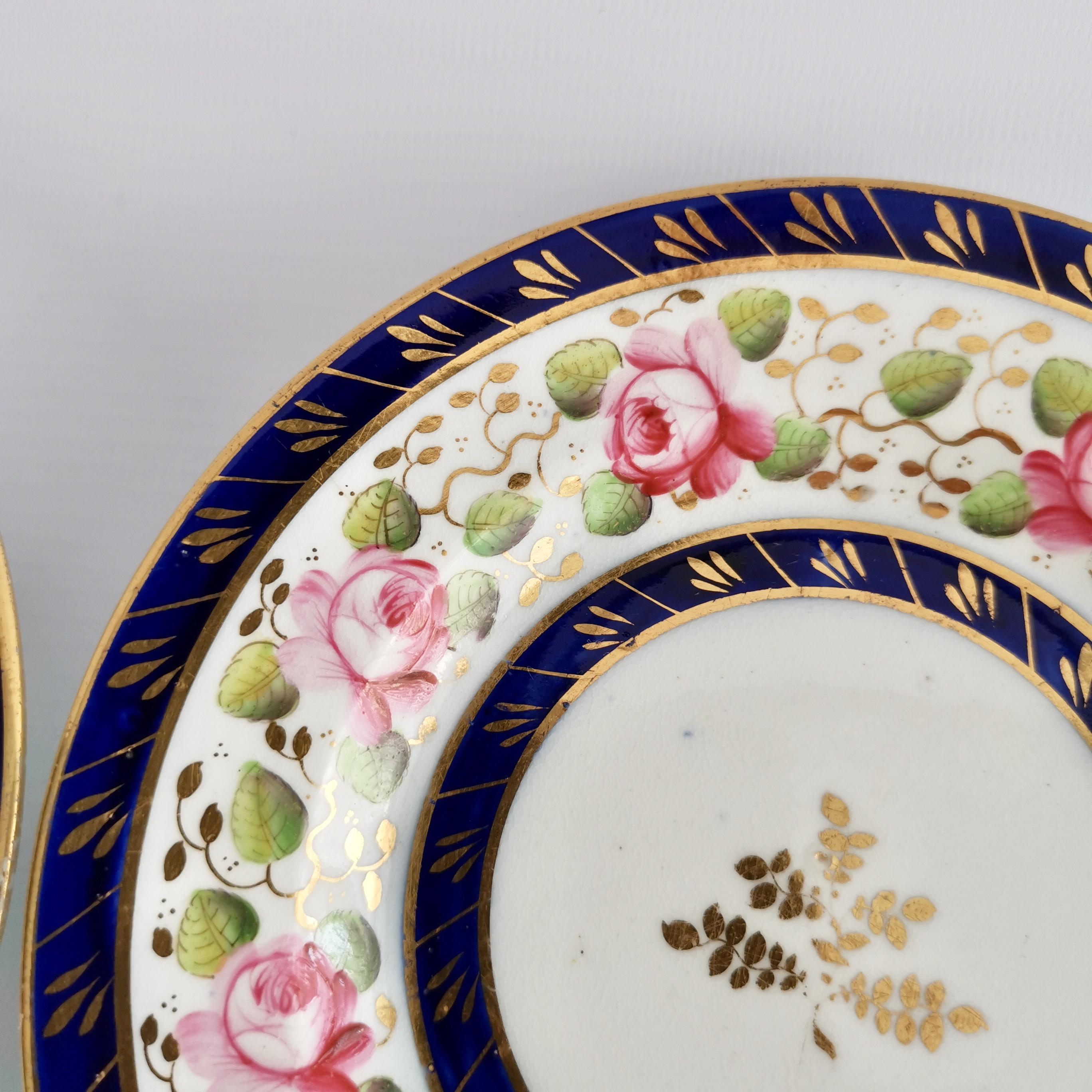 New Hall Set of 4 Porcelain Tea Plates, Cobalt Blue, Pink Roses, Regency In Good Condition In London, GB