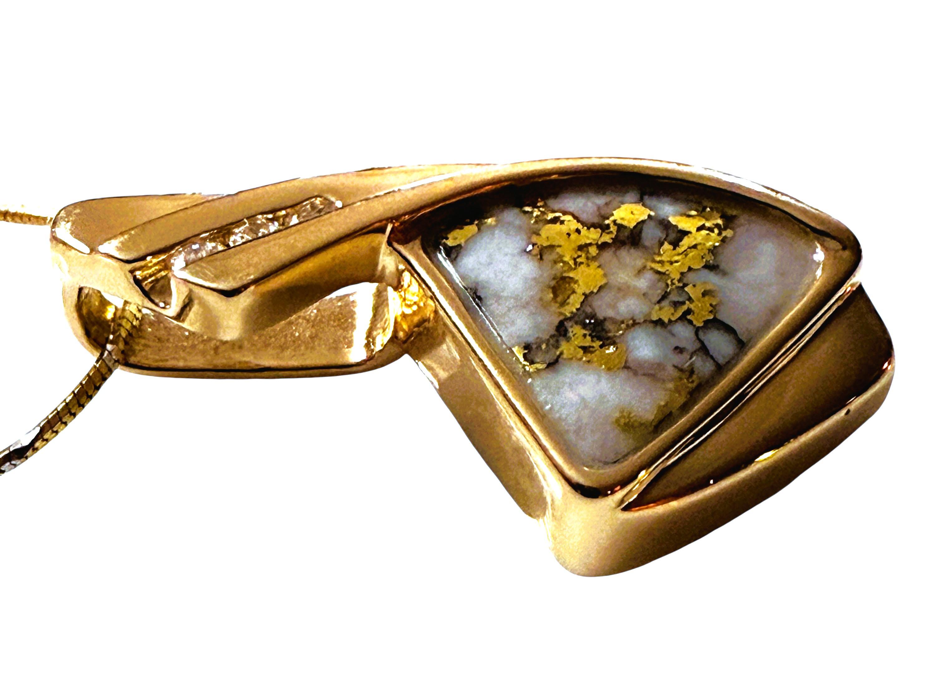 Nuova collana Hand Made in oro giallo 14K con pietra di quarzo d'oro e diamante da .05 carati in vendita 4